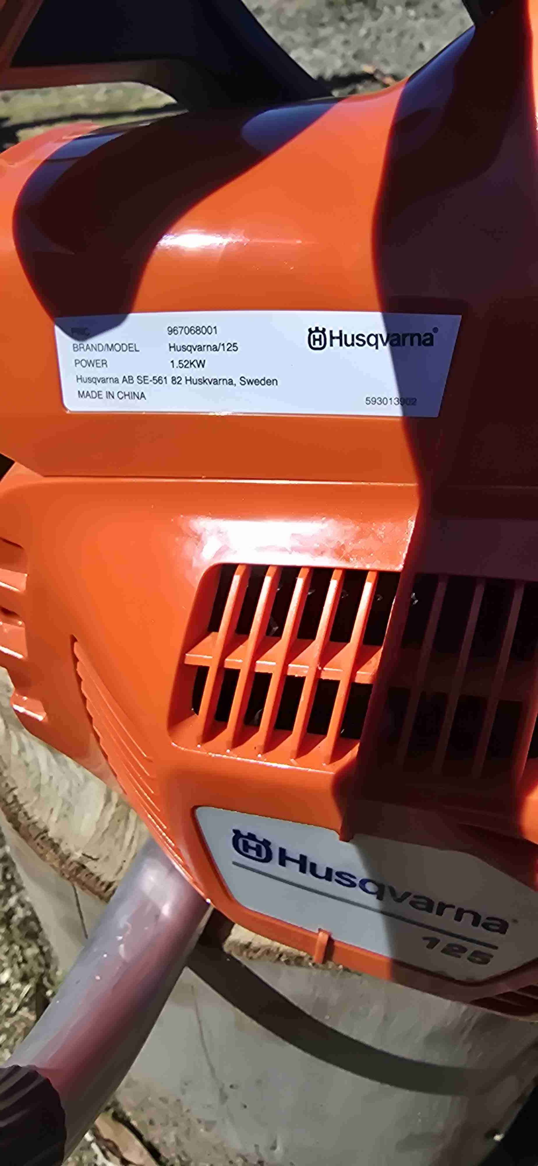 Motosierra Husqvarna 125 - miniatura 3