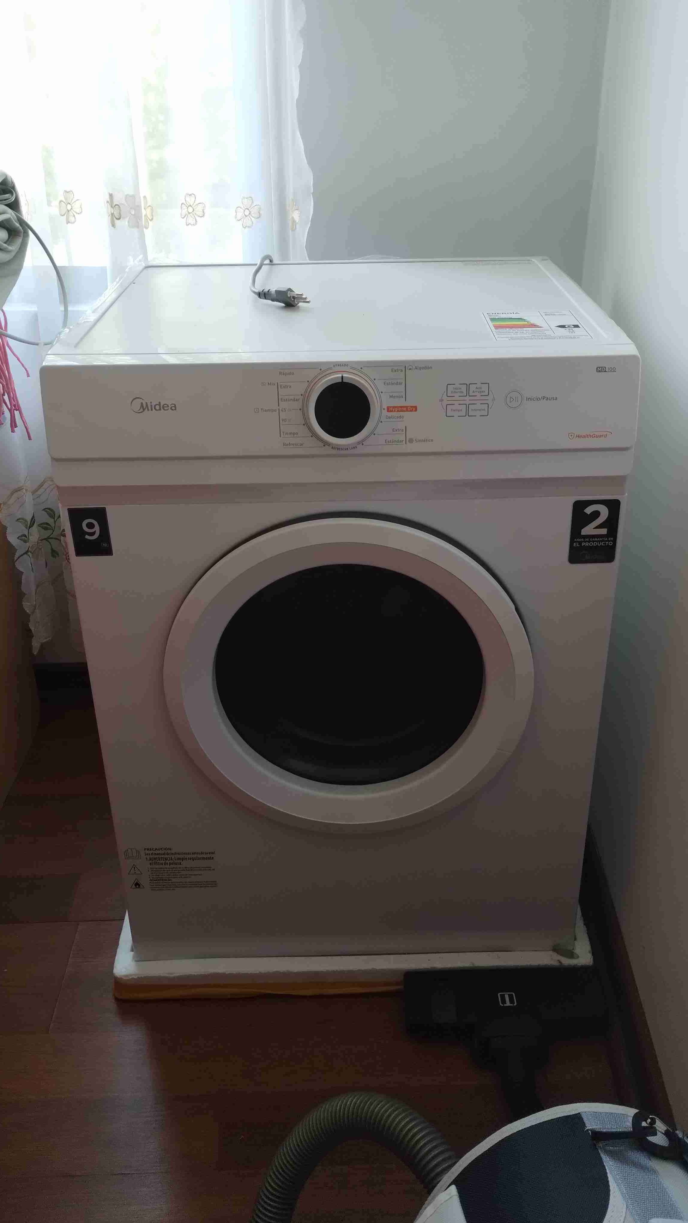 Secadora Midea 9 kg blanca - miniatura 2