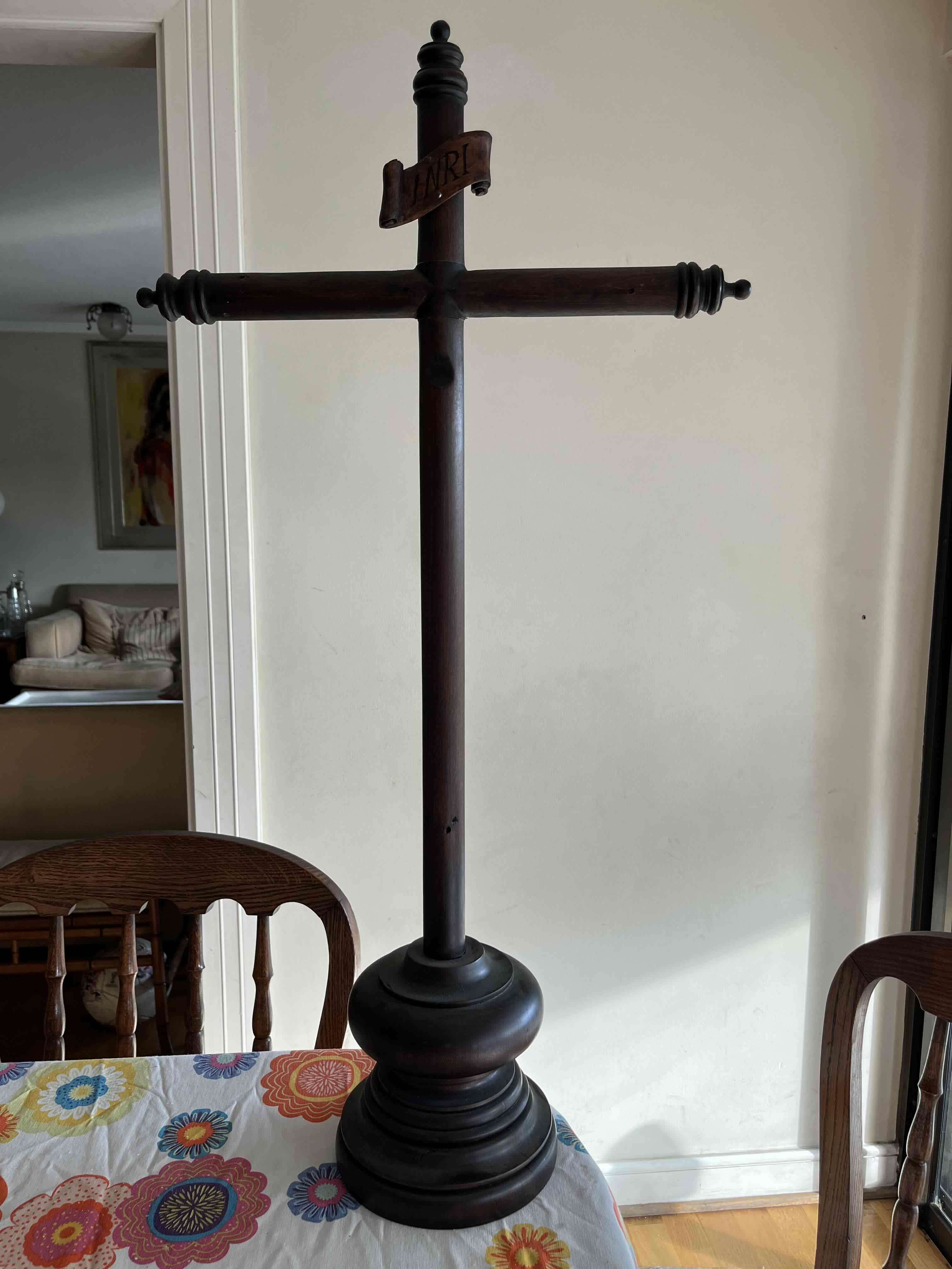 Cruz de madera para decoración - miniatura 2