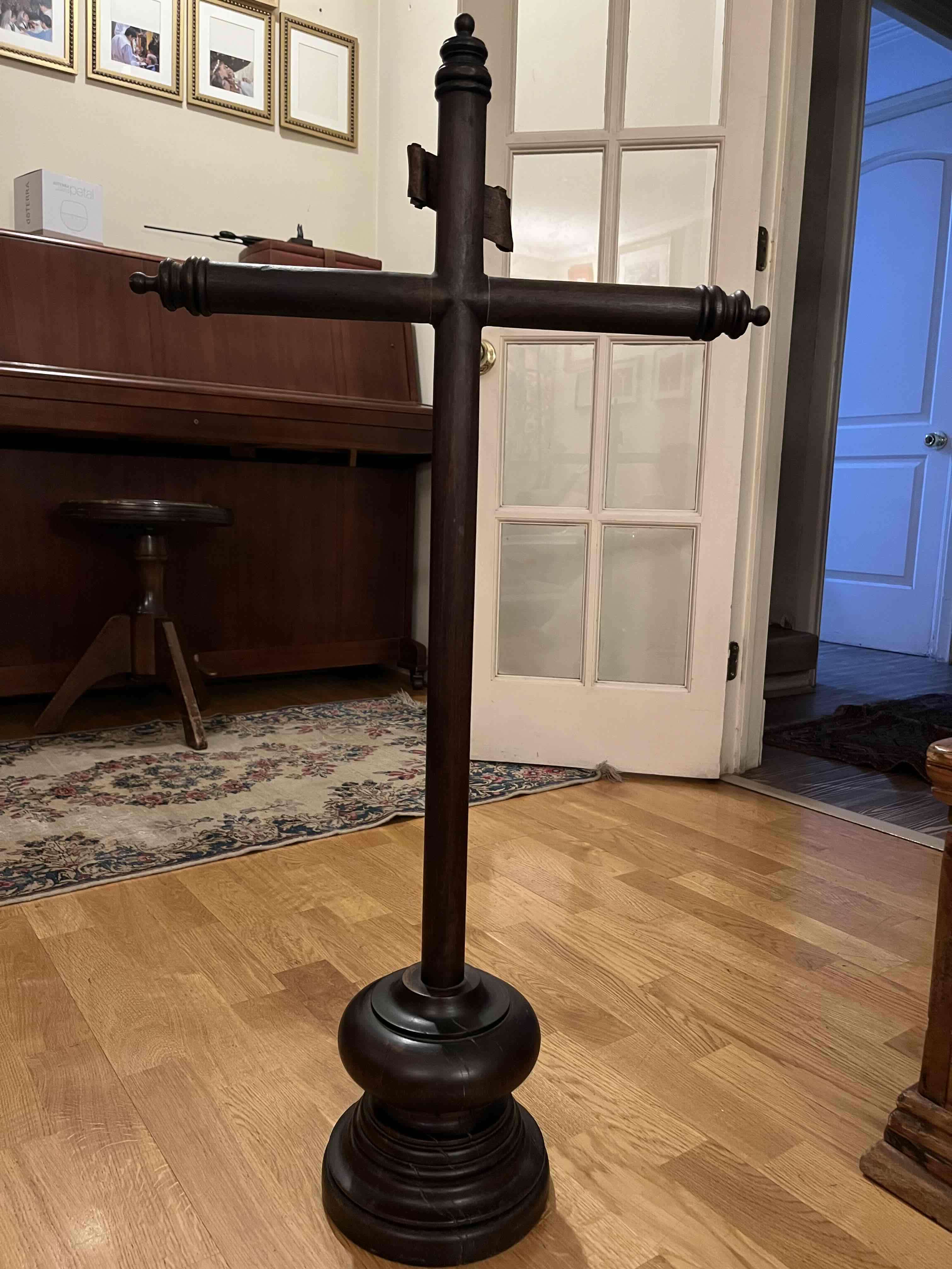 Cruz de madera para decoración - miniatura 4