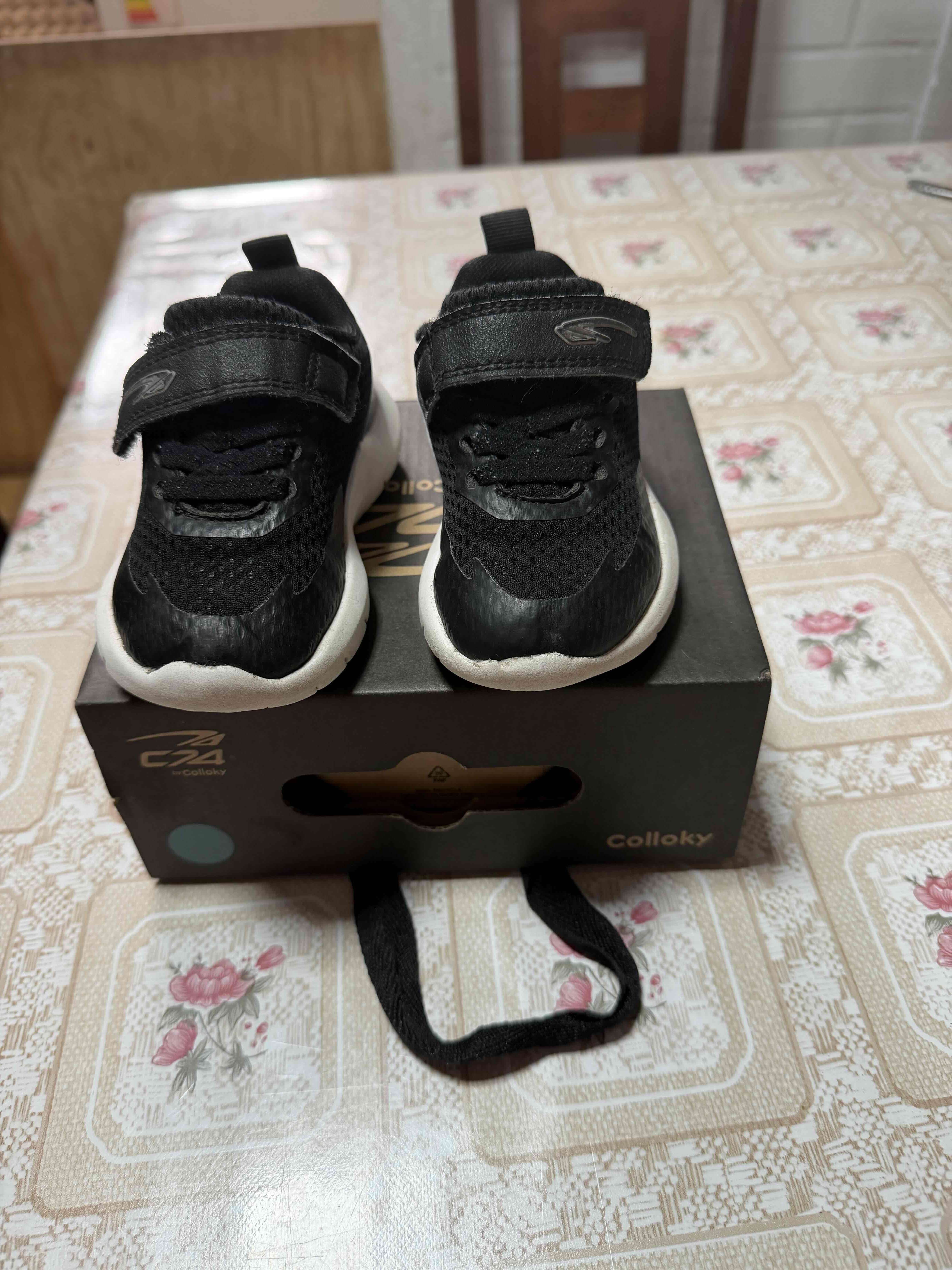 Zapatillas deportivas negras para niño