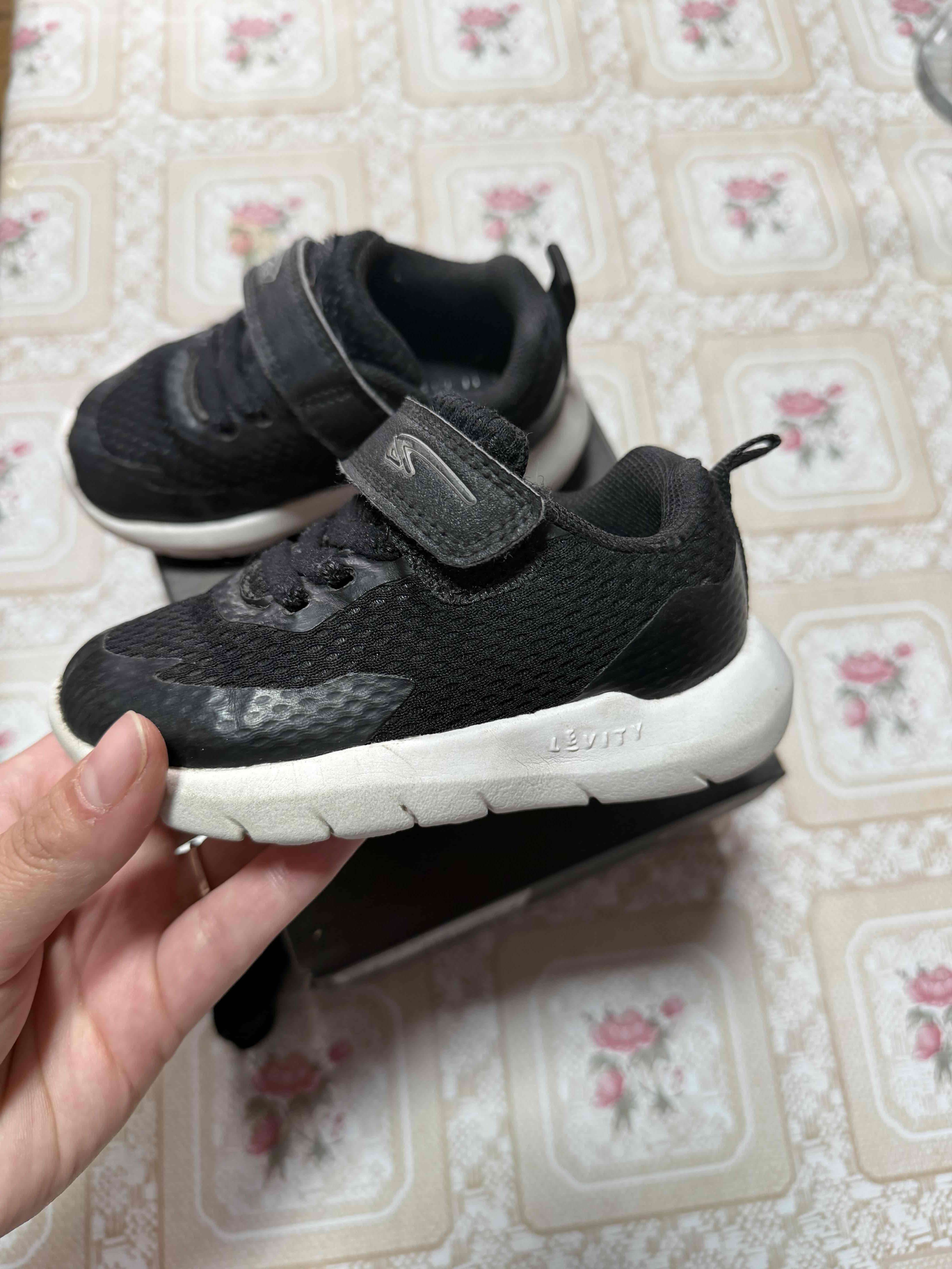 Zapatillas deportivas negras para niño - miniatura 4