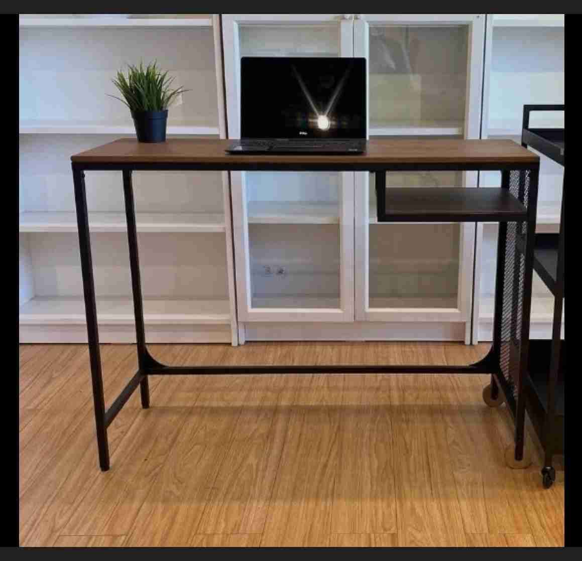 Escritorio moderno - miniatura 2