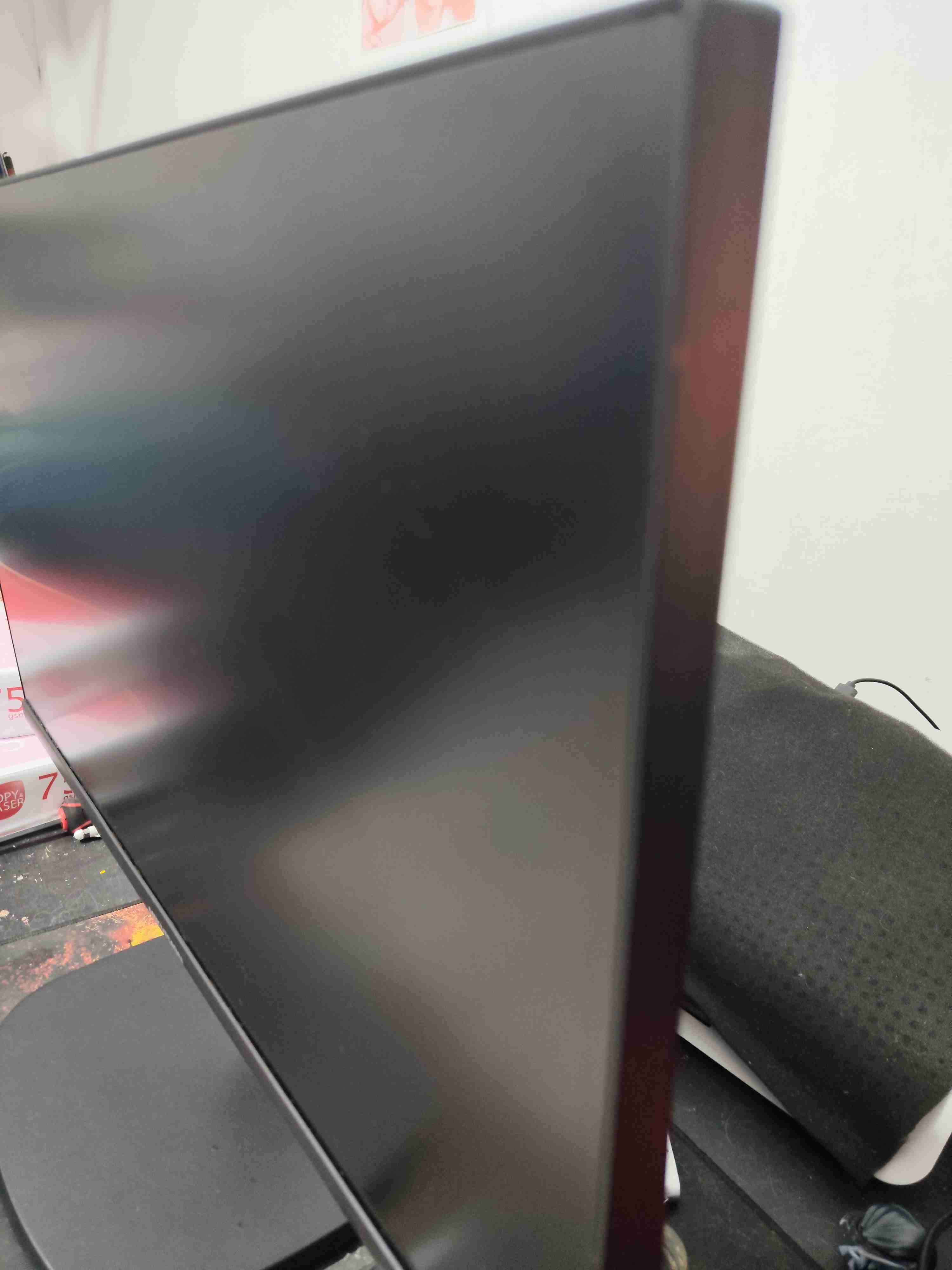 Monitor Hikvision 24 pulgadas - 2