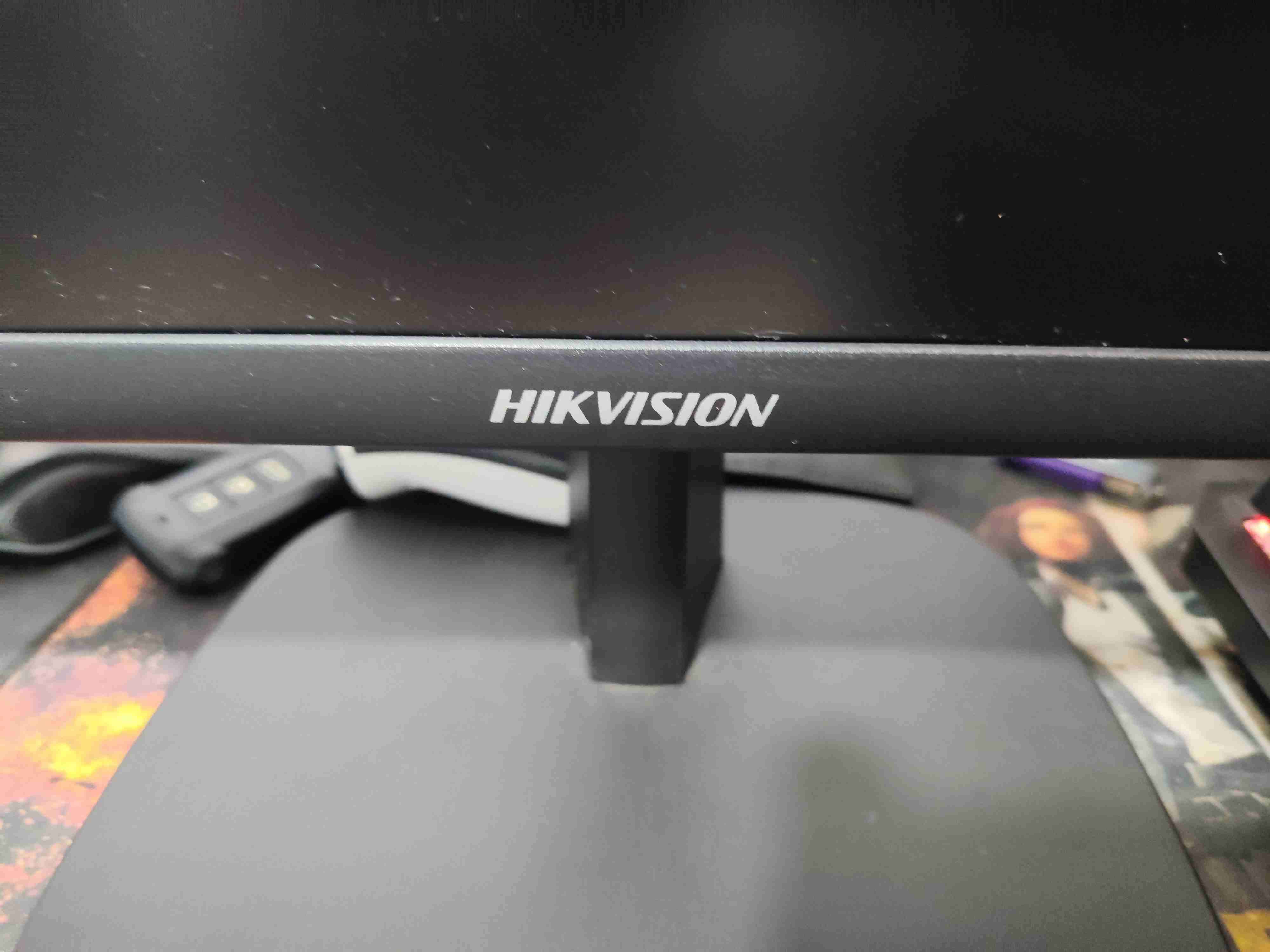 Monitor Hikvision 24 pulgadas - 3