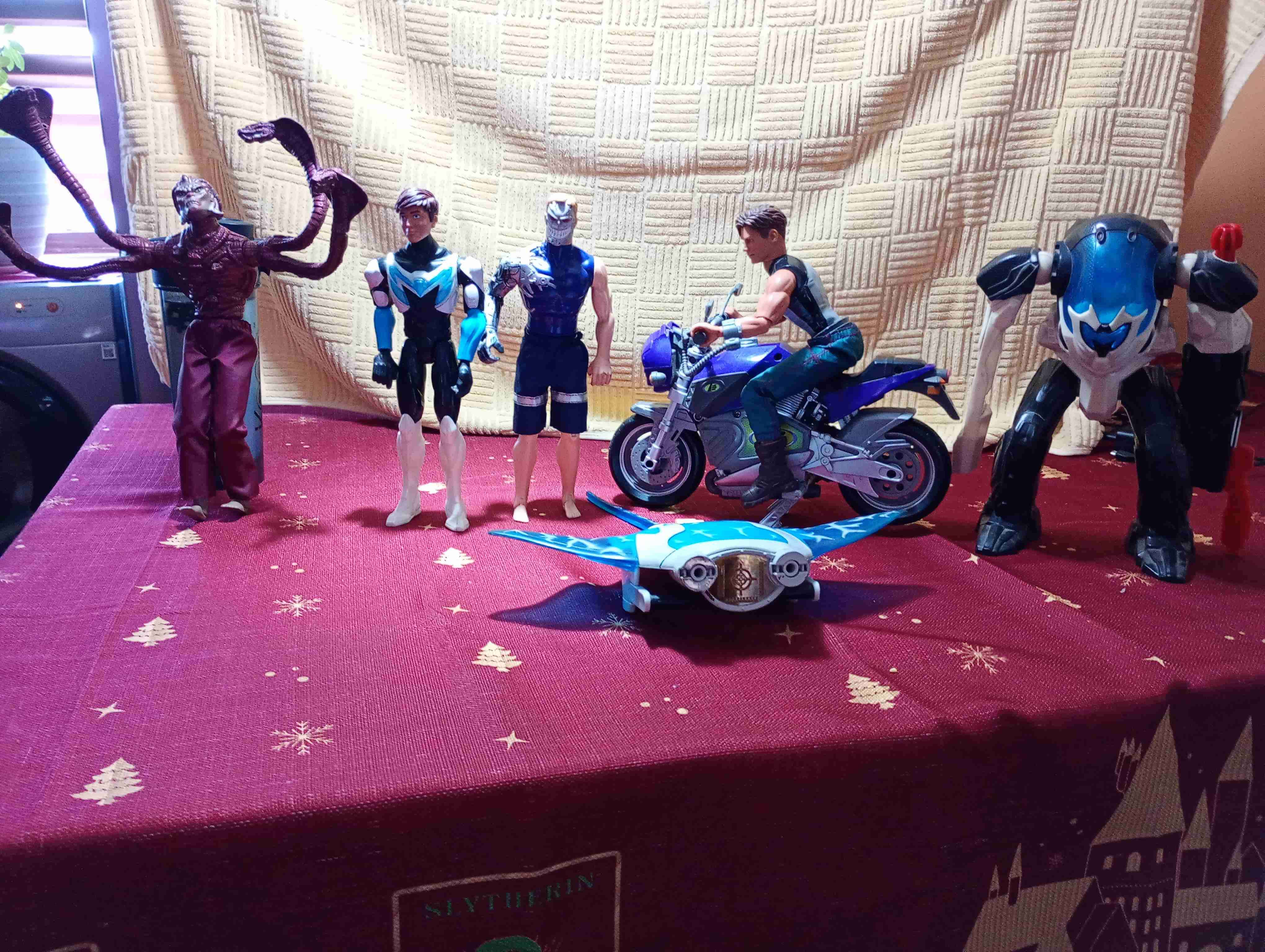 Figuras de acción variadas