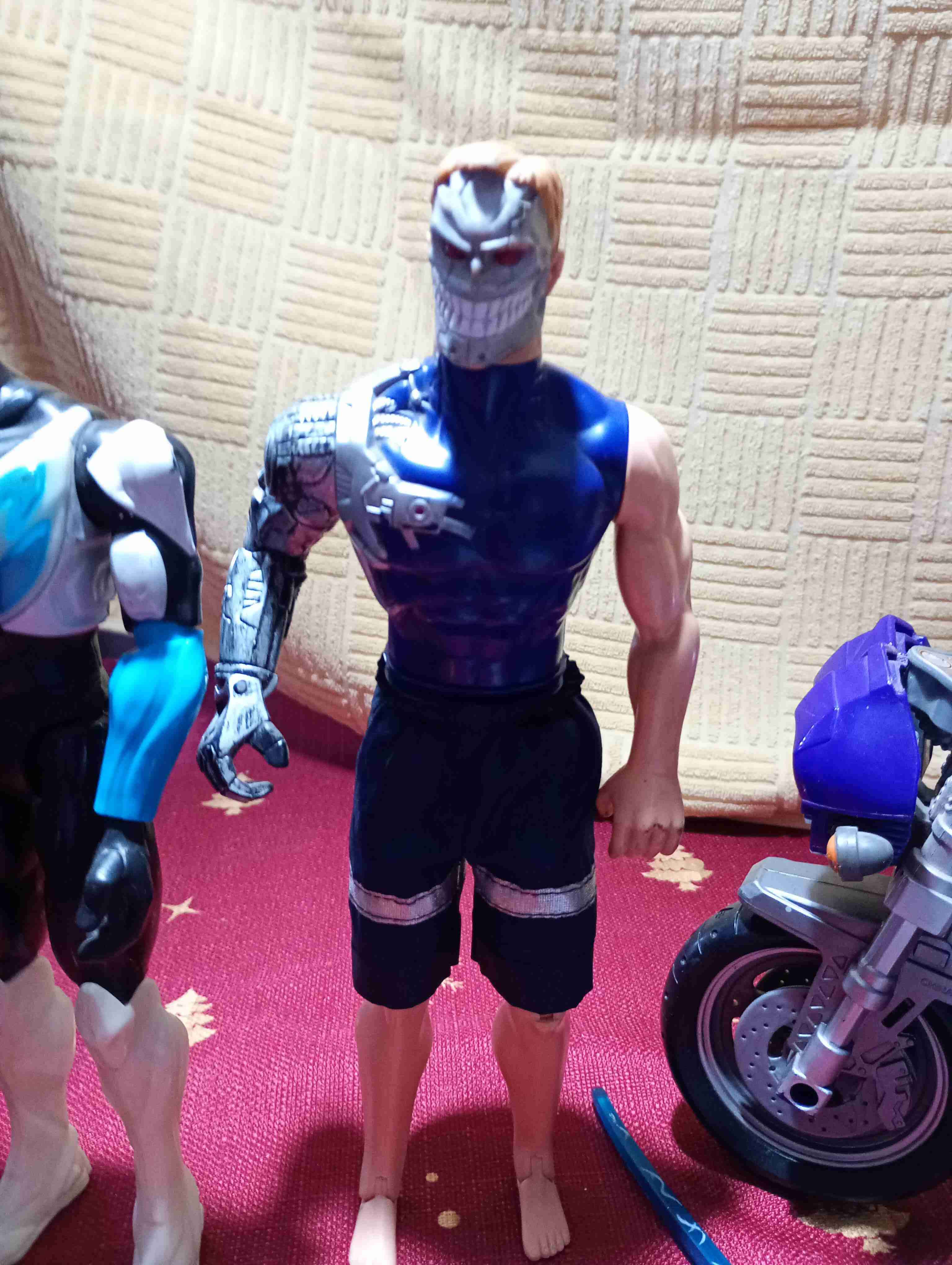 Figuras de acción variadas - miniatura 5