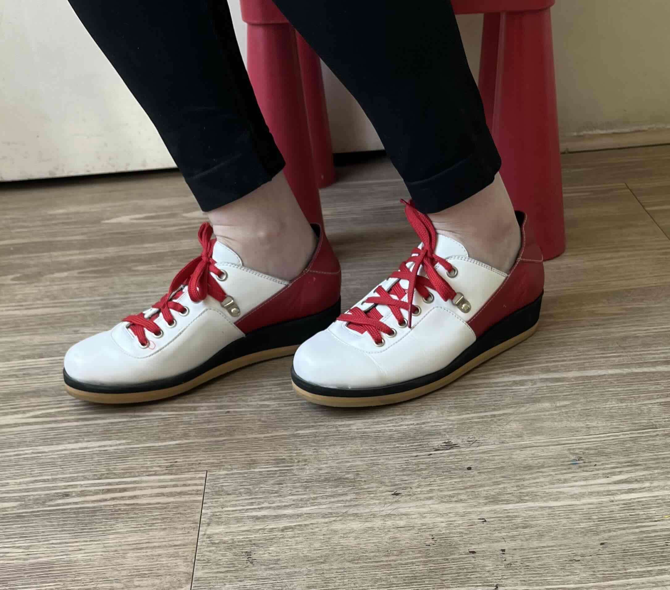 Zapatos de cuero Abrupto nuevos - miniatura 3