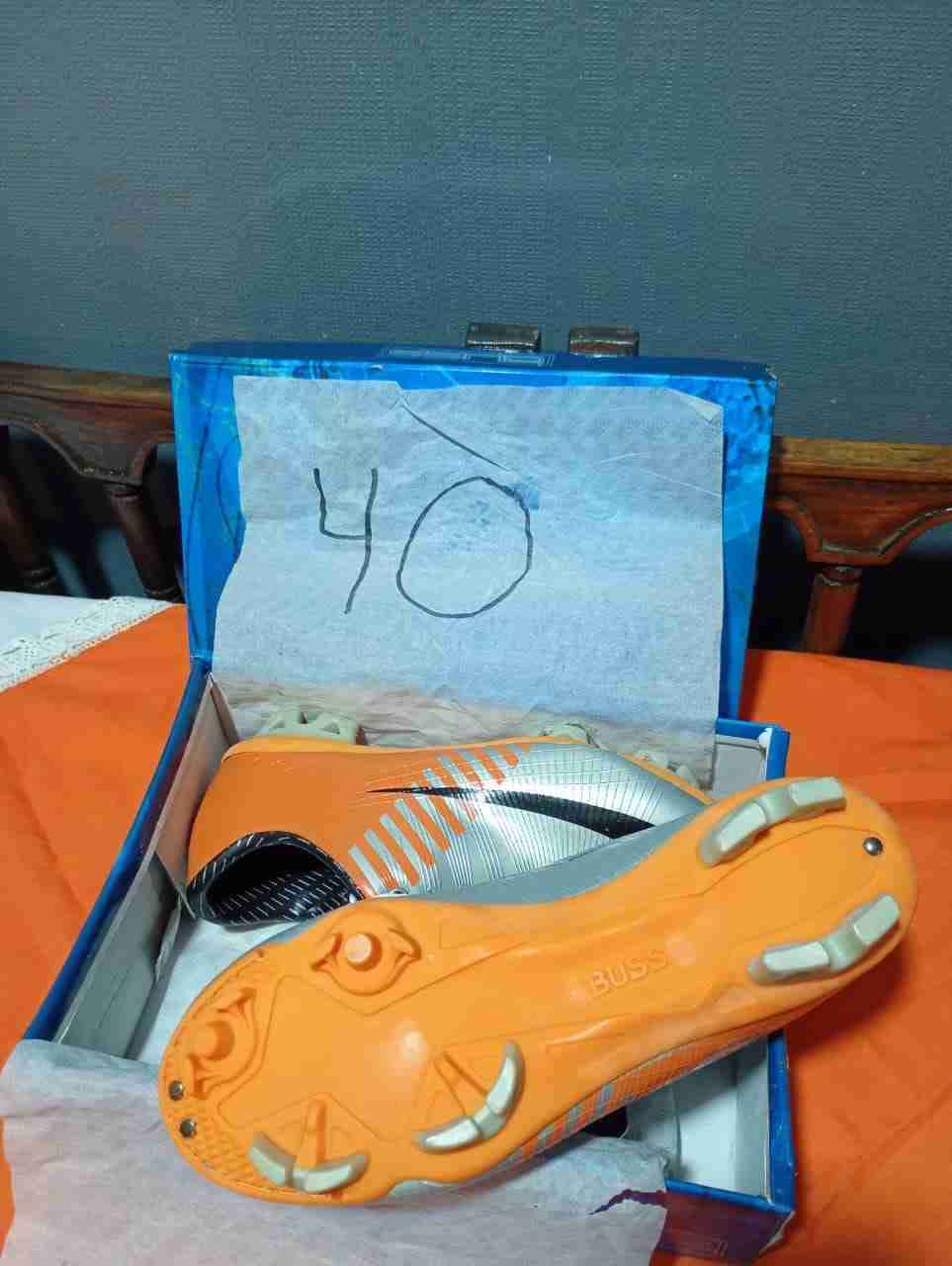 Zapatos de fútbol plateados - miniatura 6