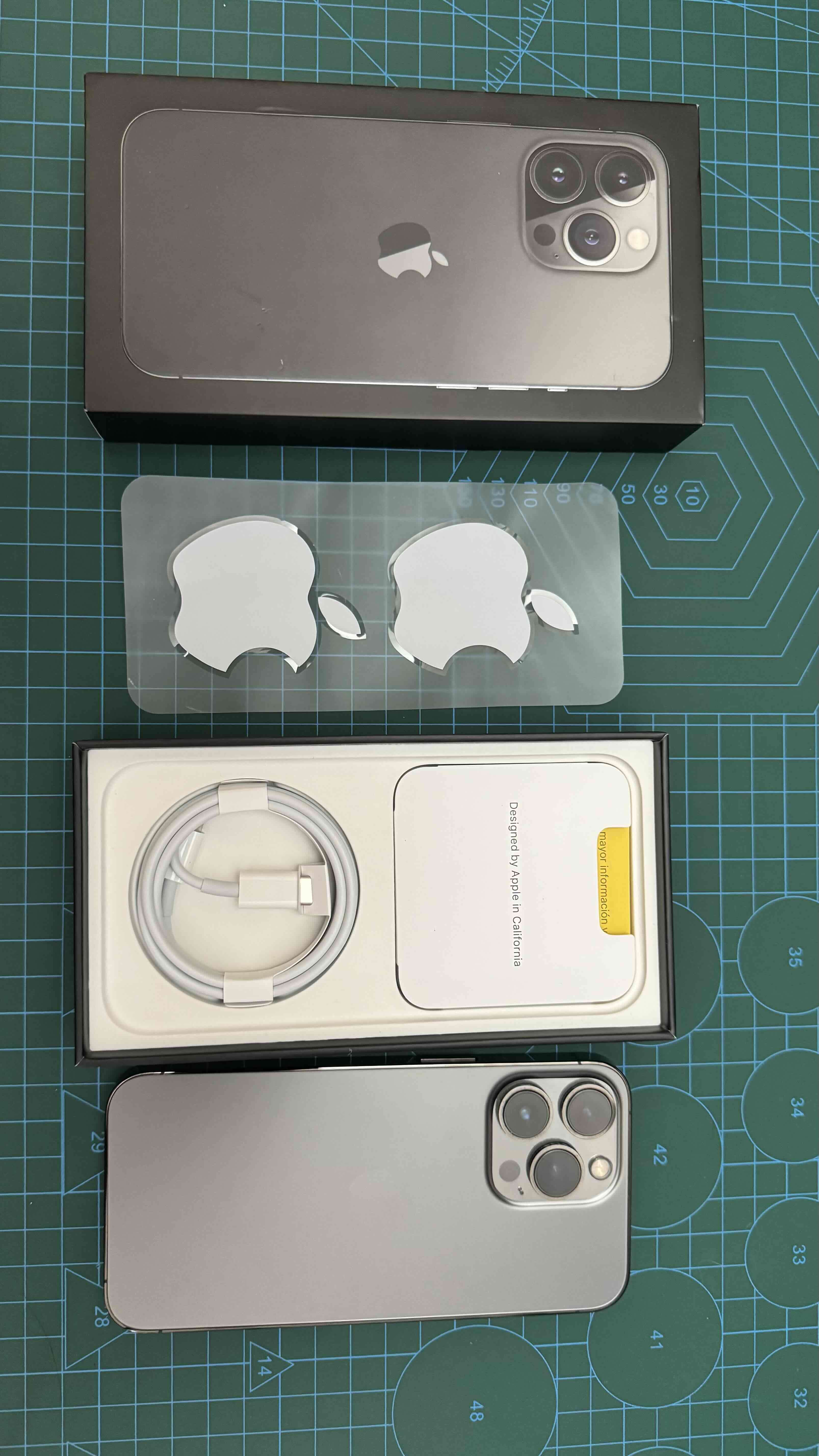 iPhone 13 Pro 256GB con caja original - 2