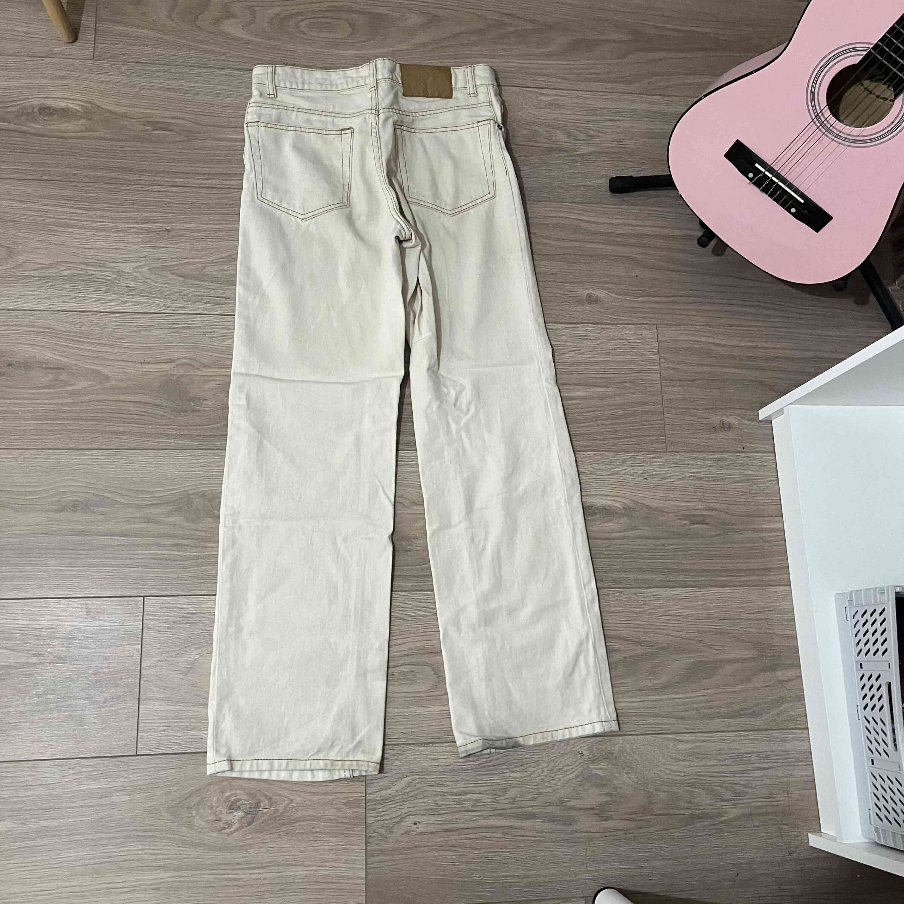 Pantalones beige de mezclilla - miniatura 3