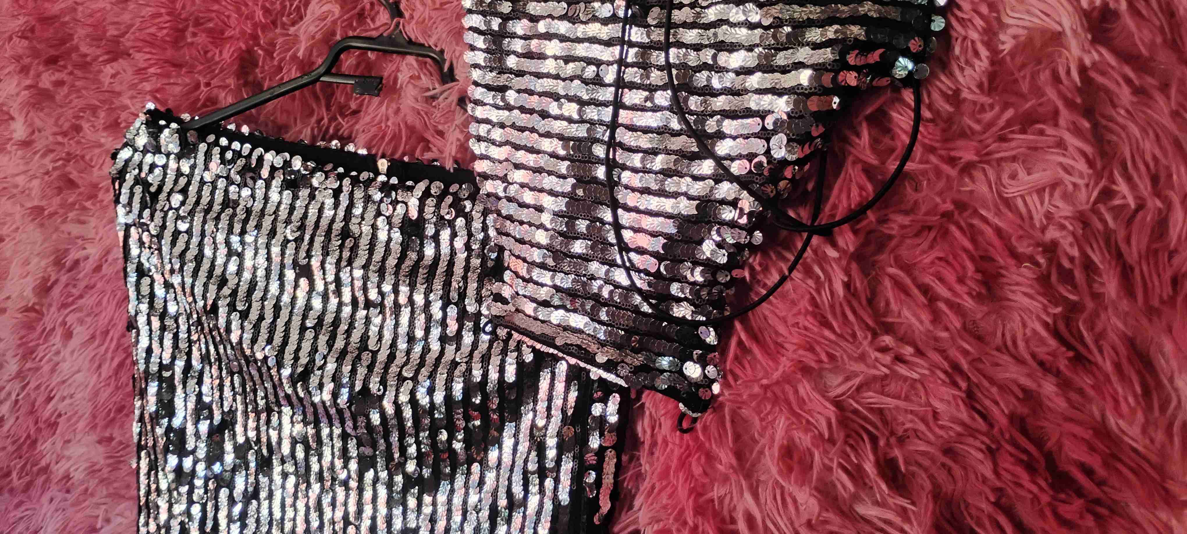 Falda de lentejuelas plateadas - miniatura 2