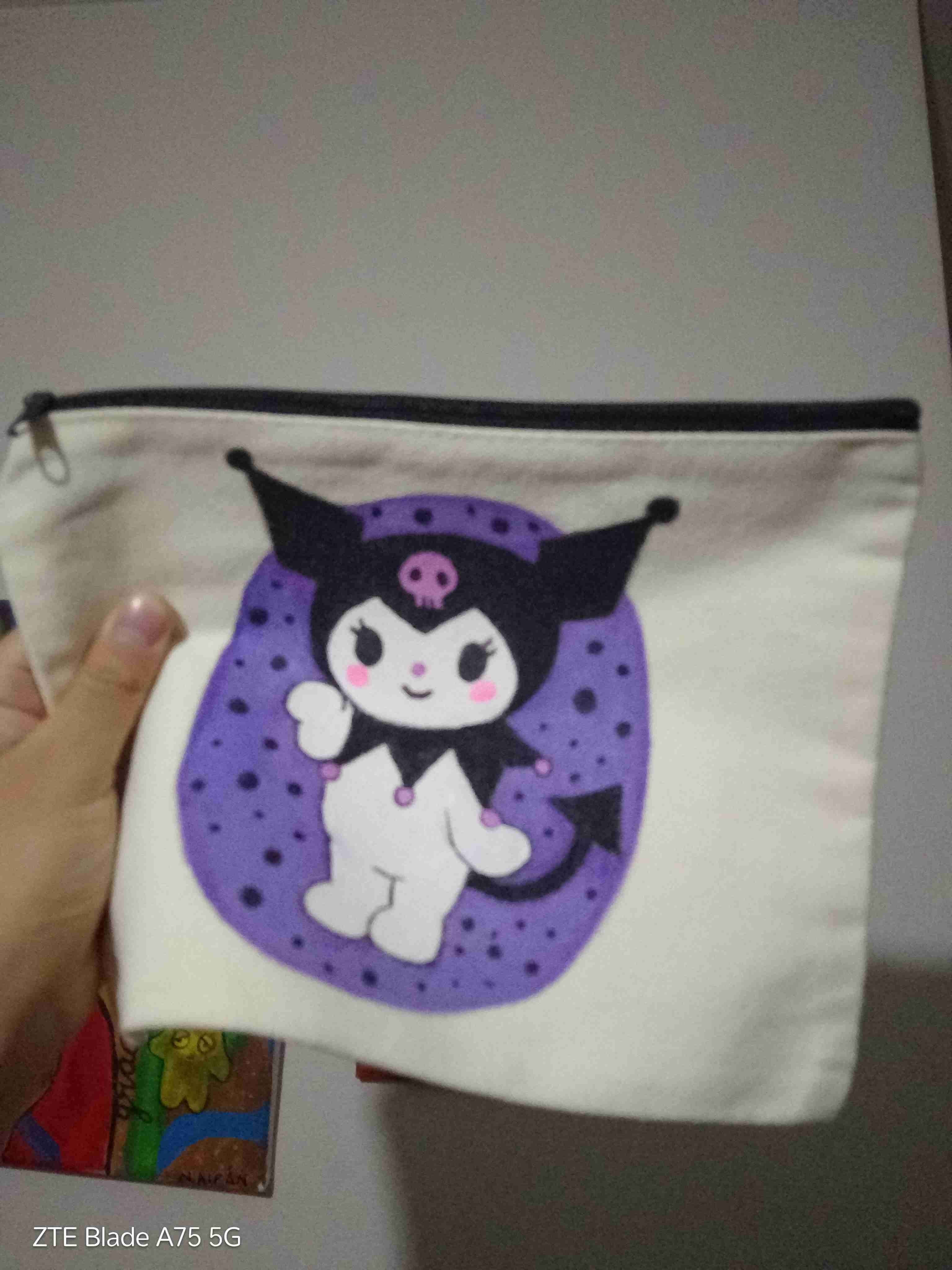 Neceser Kuromi pintado a mano