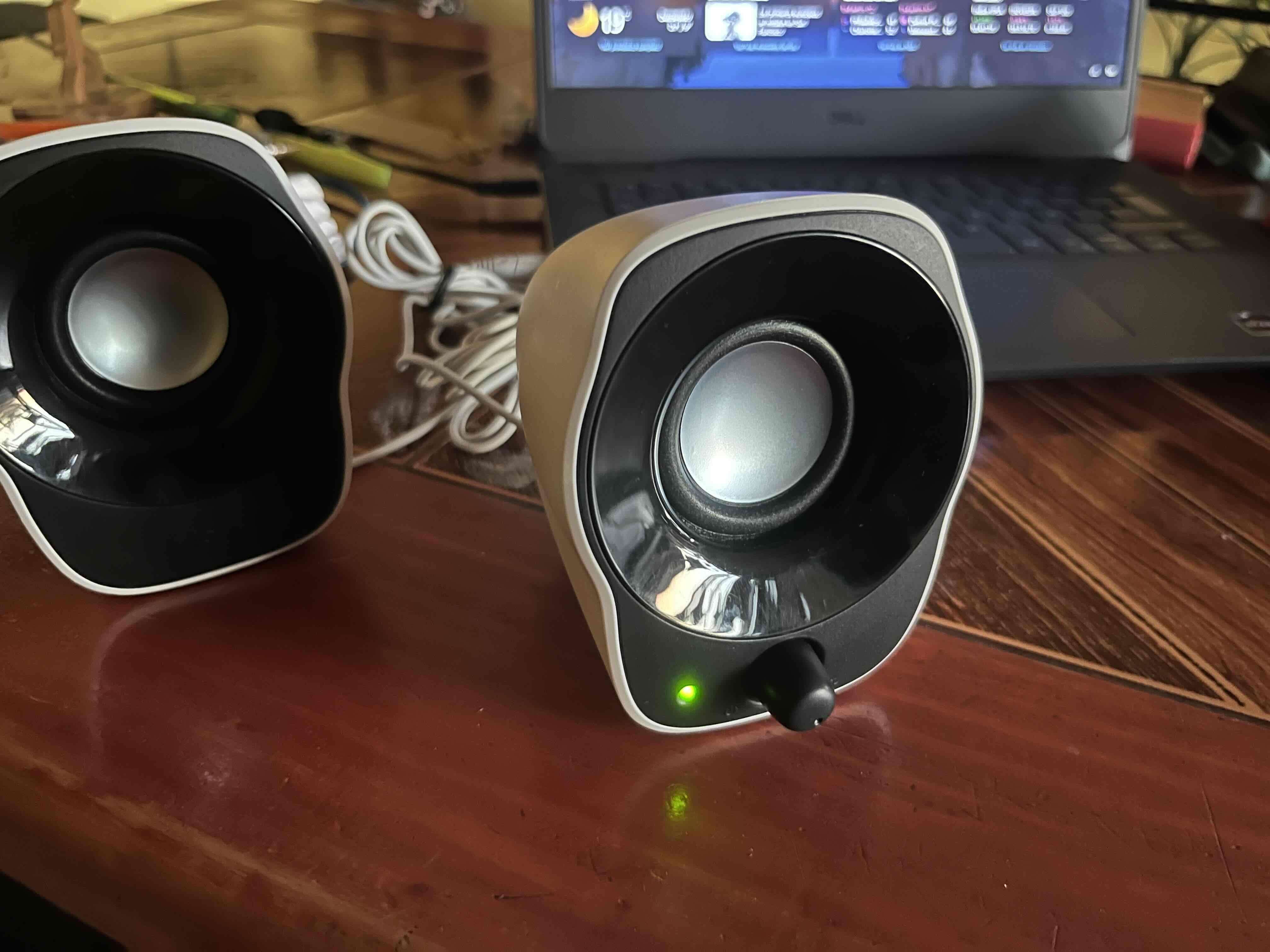 Parlantes estéreo compactos Logitech - miniatura 3