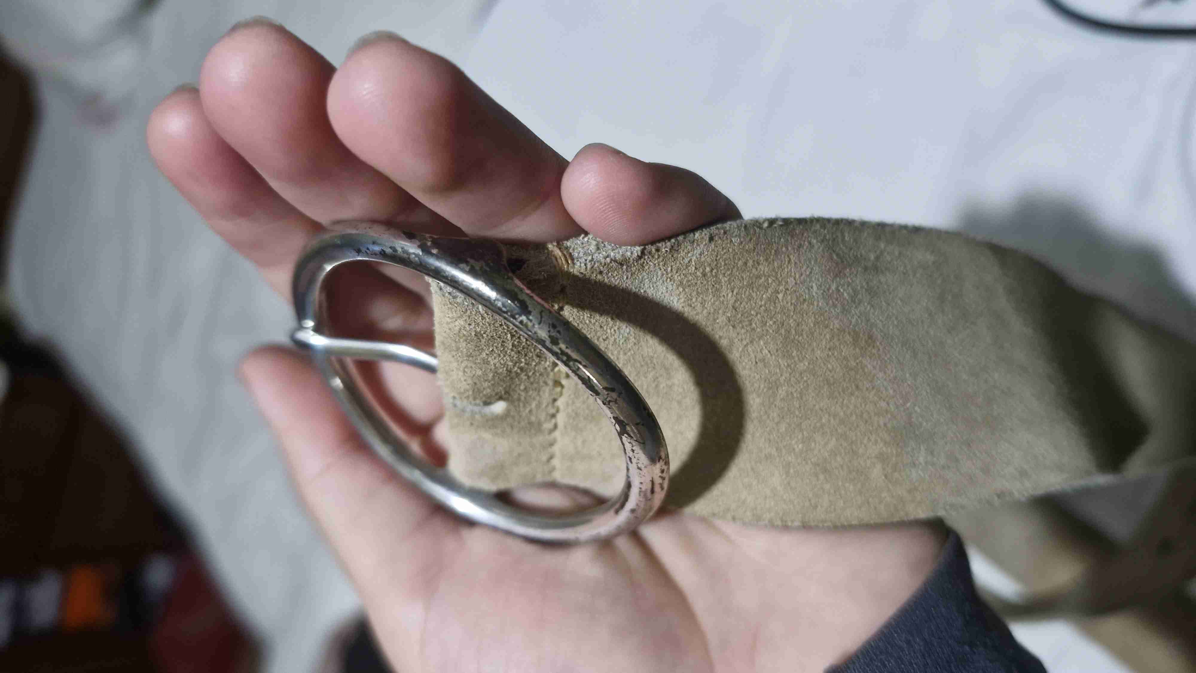 Cinturón de cuero beige - miniatura 4