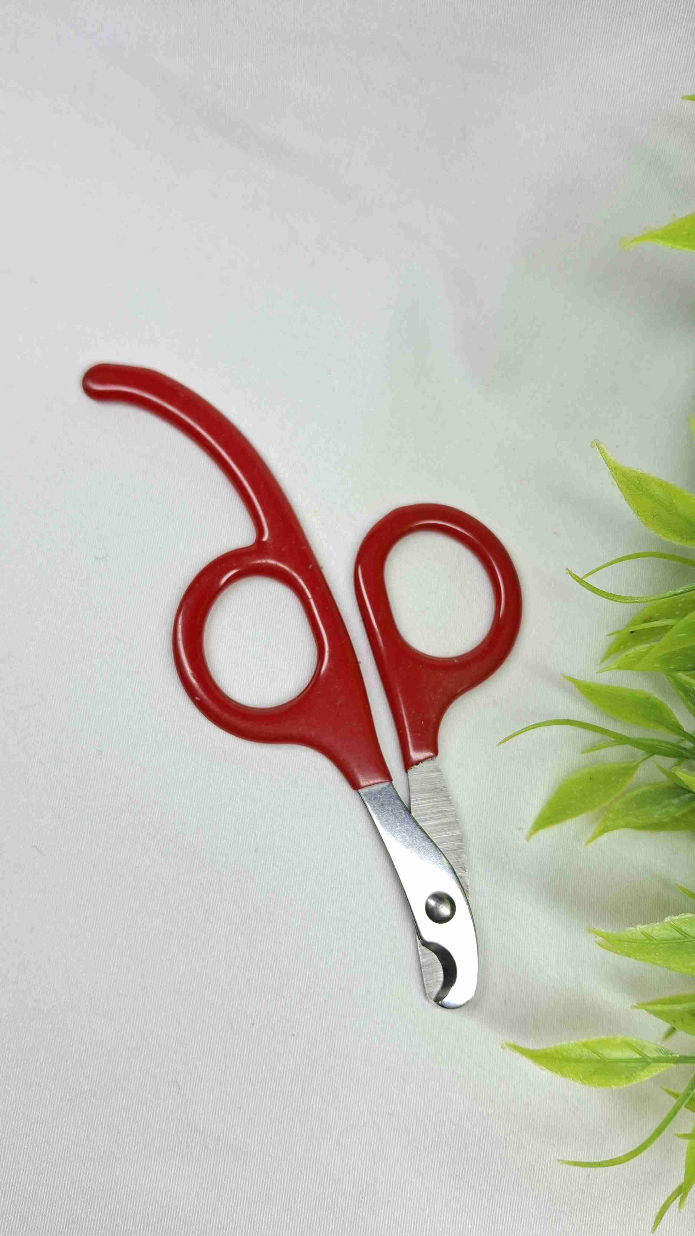 Tijera con agarre ergonómico - miniatura 4