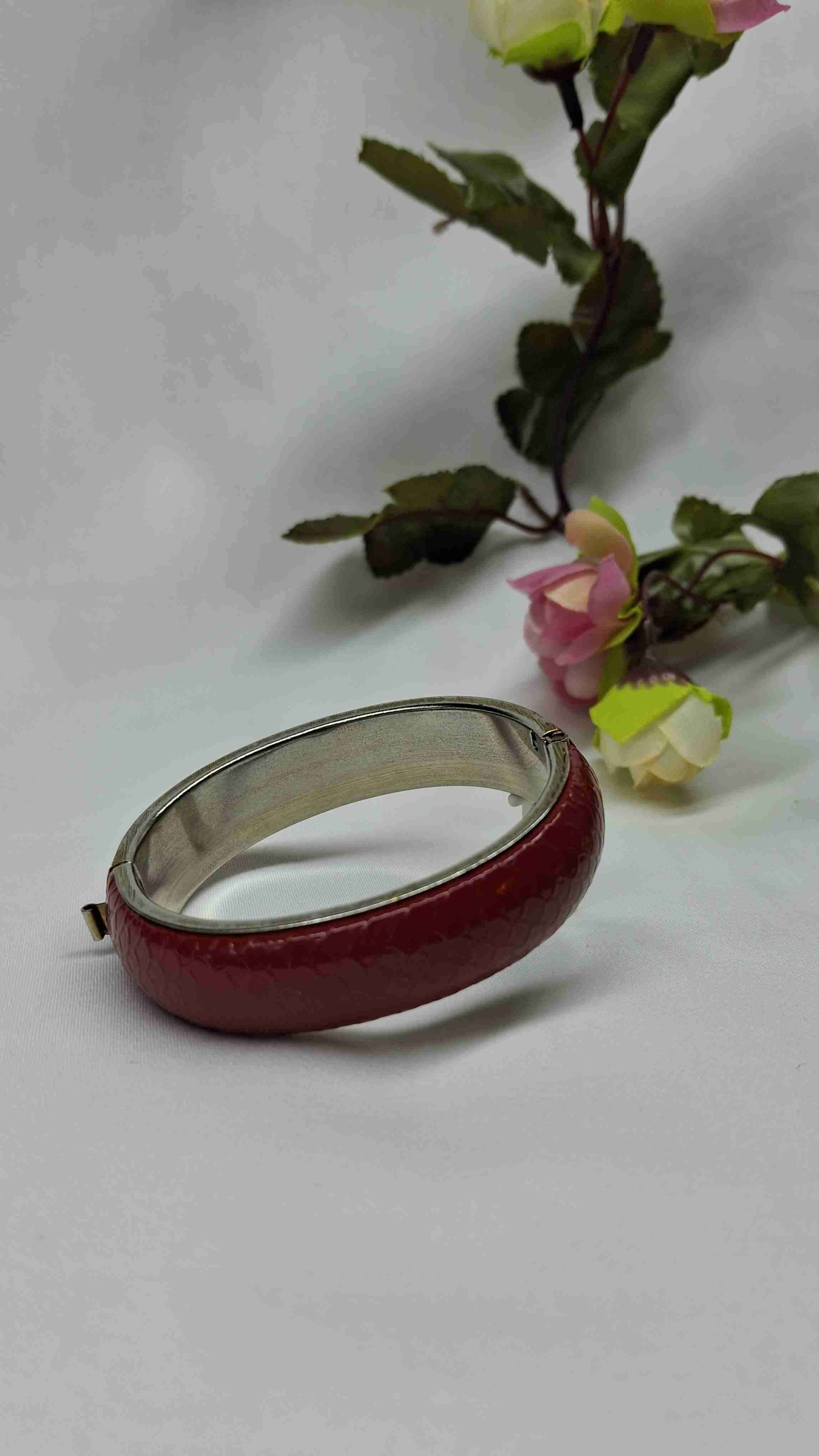 Brazalete rígido brillante - miniatura 6