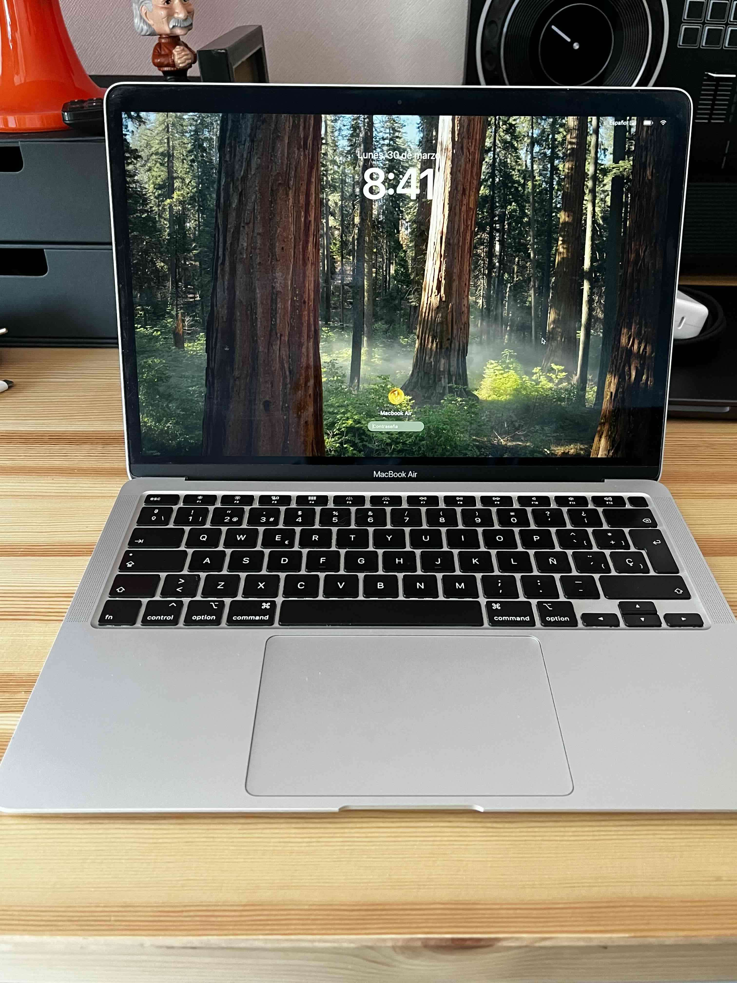💻 MacBook Air 13" 2020 — Muy buen estado - miniatura 4