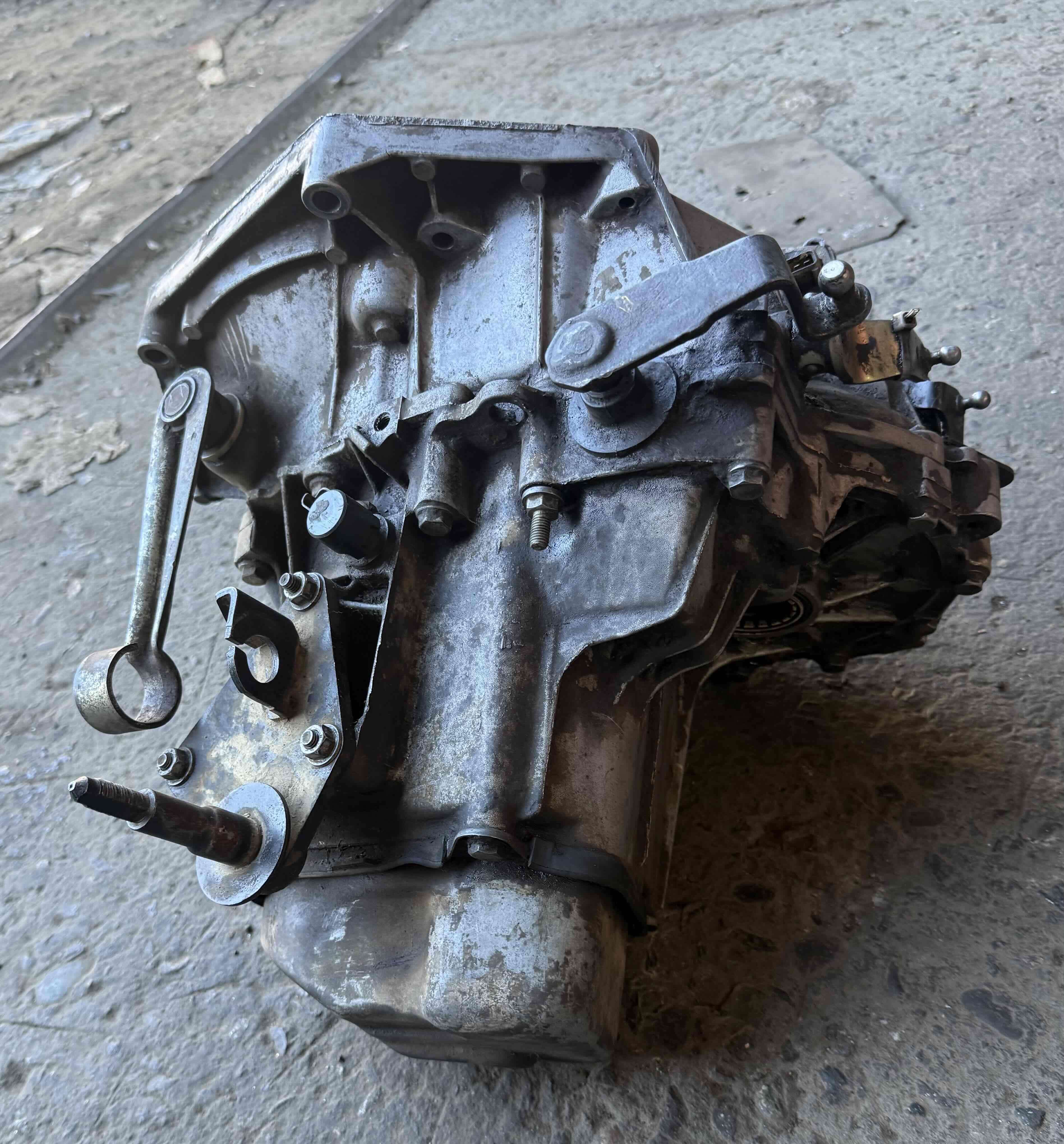 Caja de cambios Peugeot 206 1.4 - miniatura 3