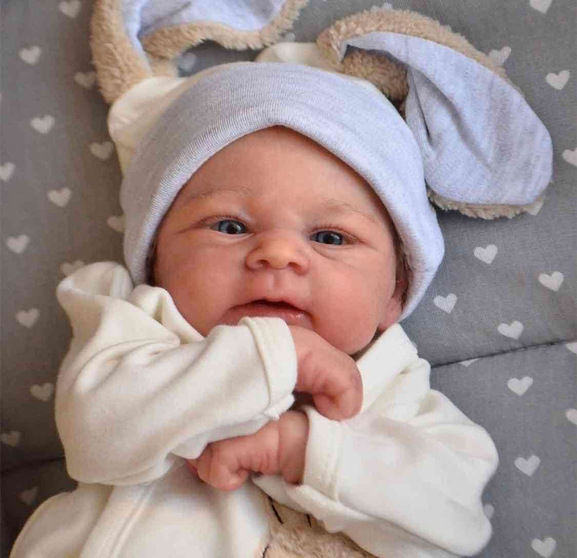 Muñeco bebé reborn de silicona - miniatura 2