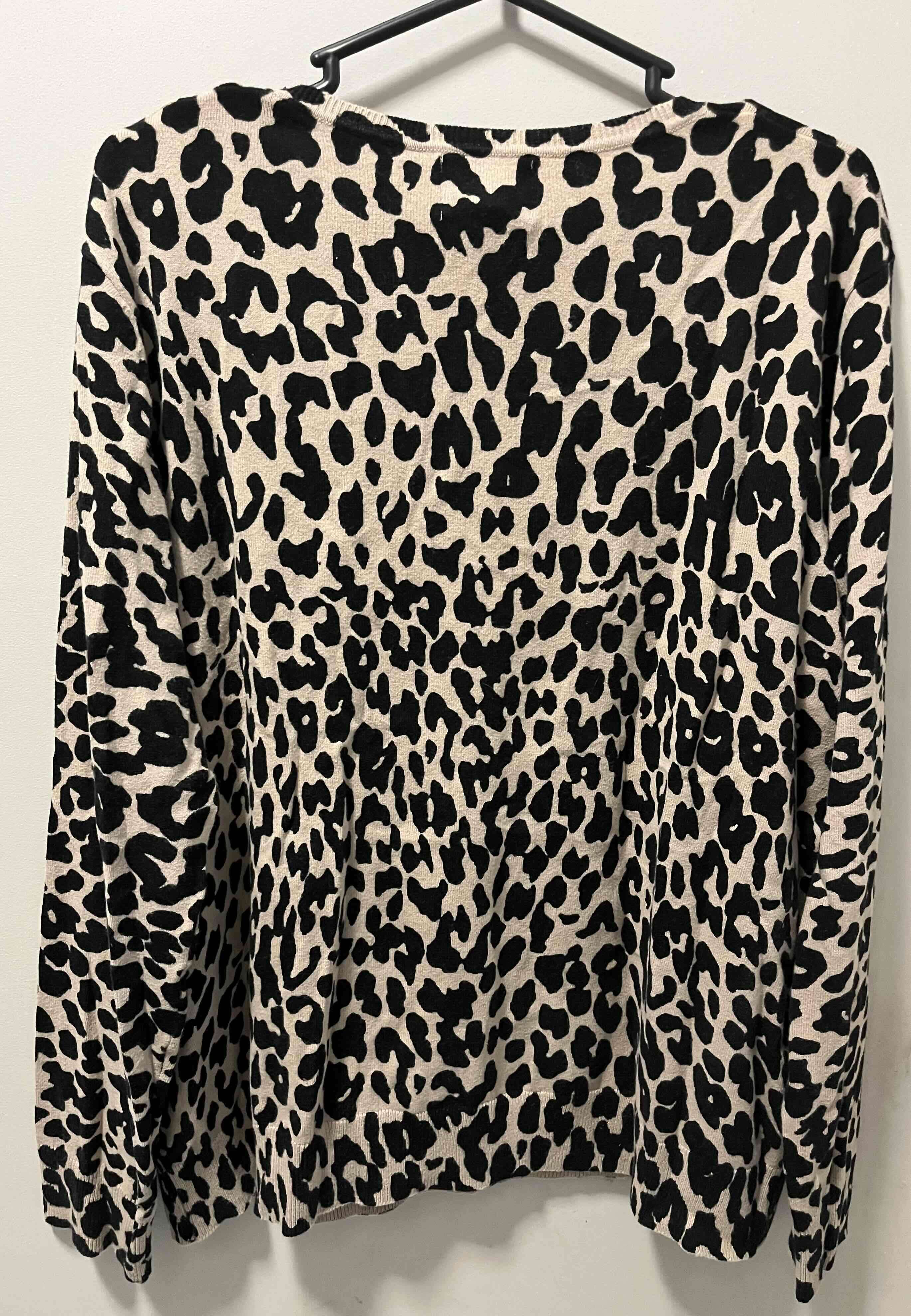 Cardigan animal print beige y negro - miniatura 2