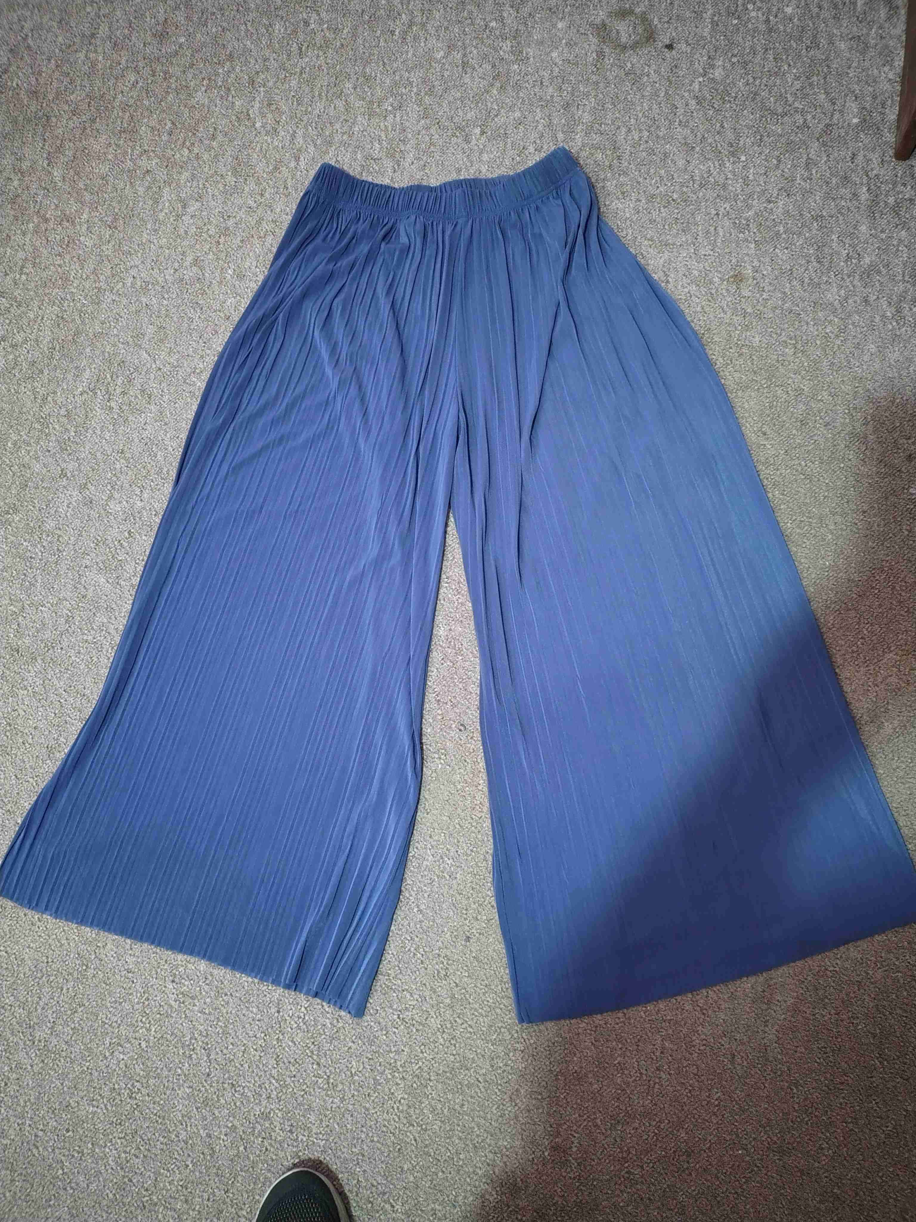 Pantalón palazzo azul