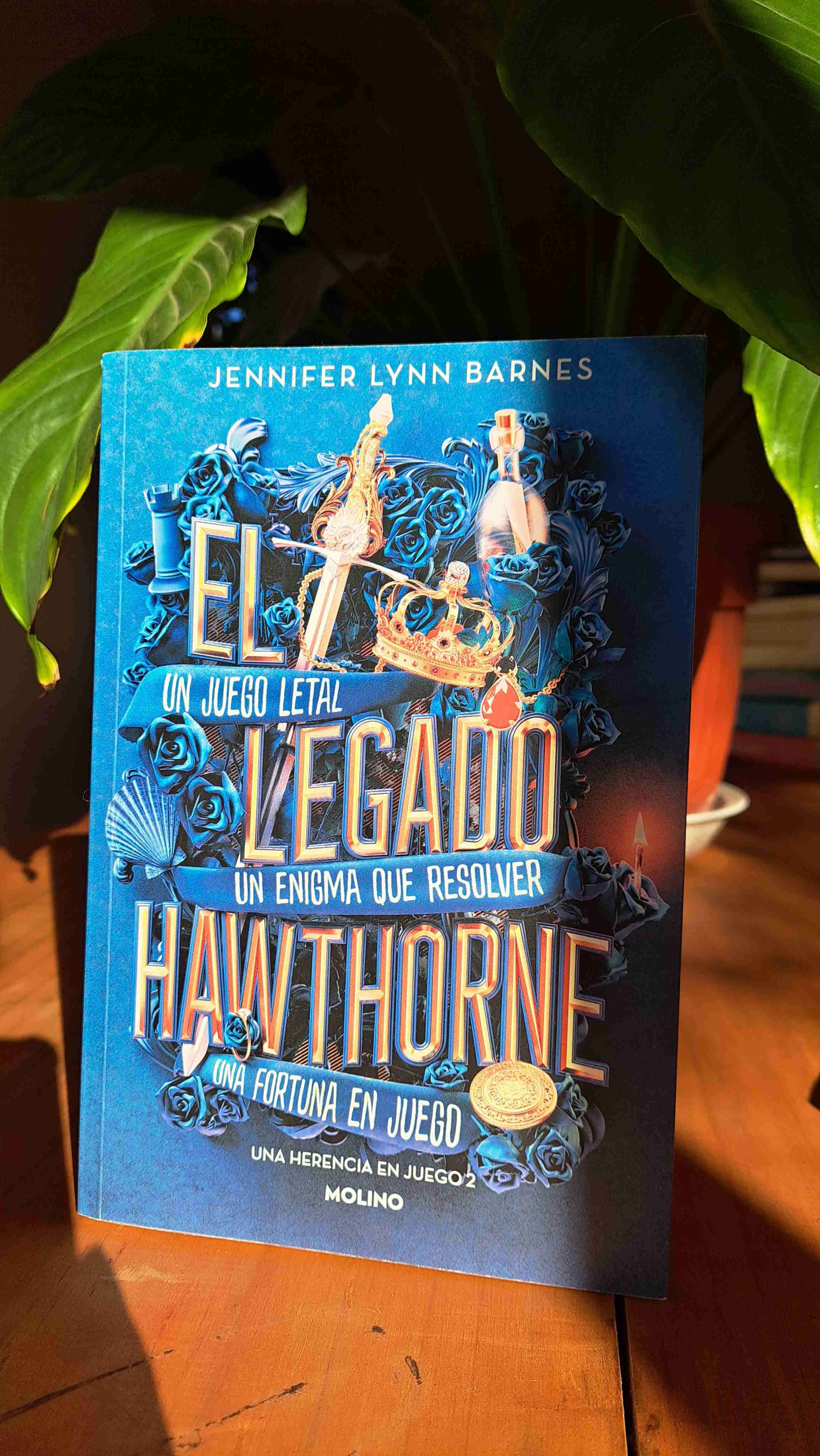 Set de libros saga 'Una herencia en jueggo" - miniatura 3