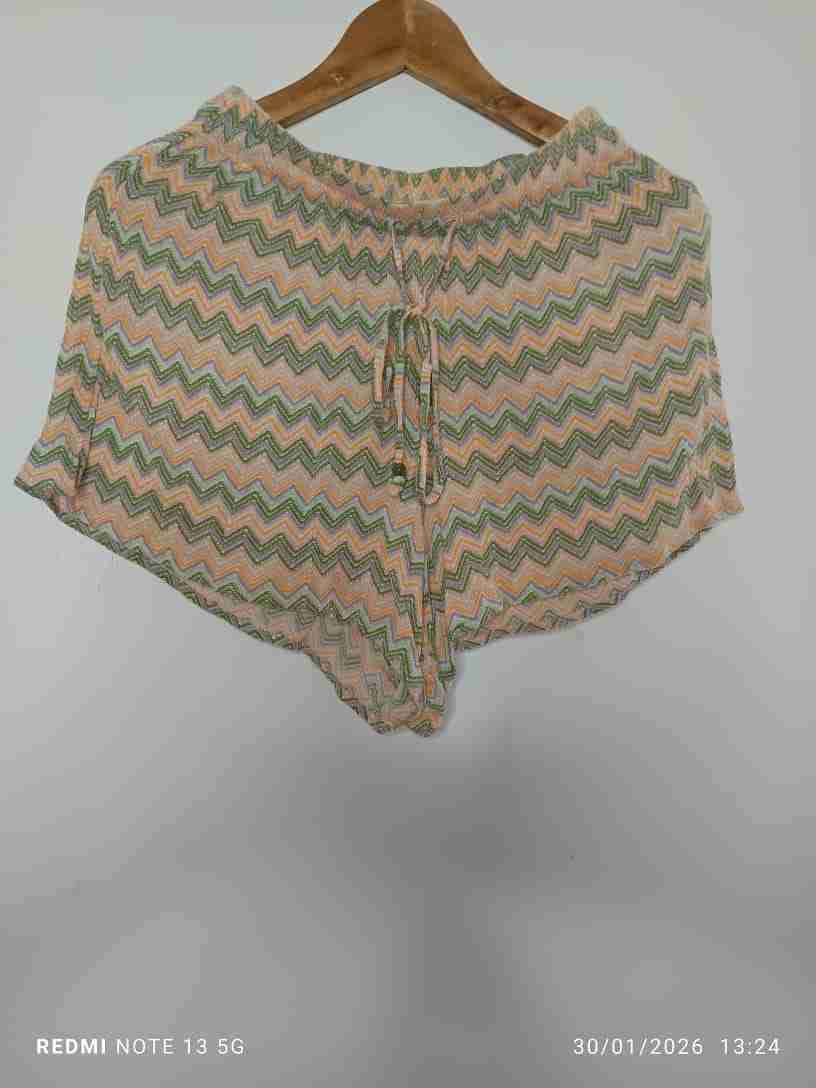 Shorts con patrón zigzag