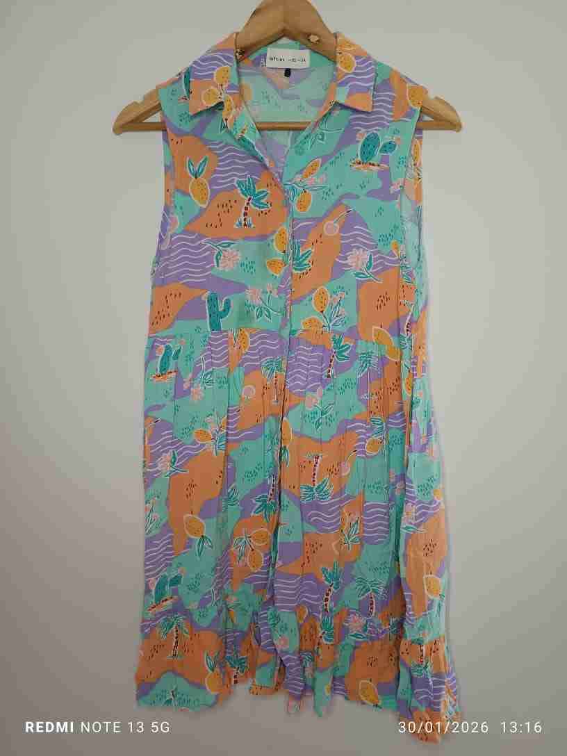 Vestido sin mangas colorido