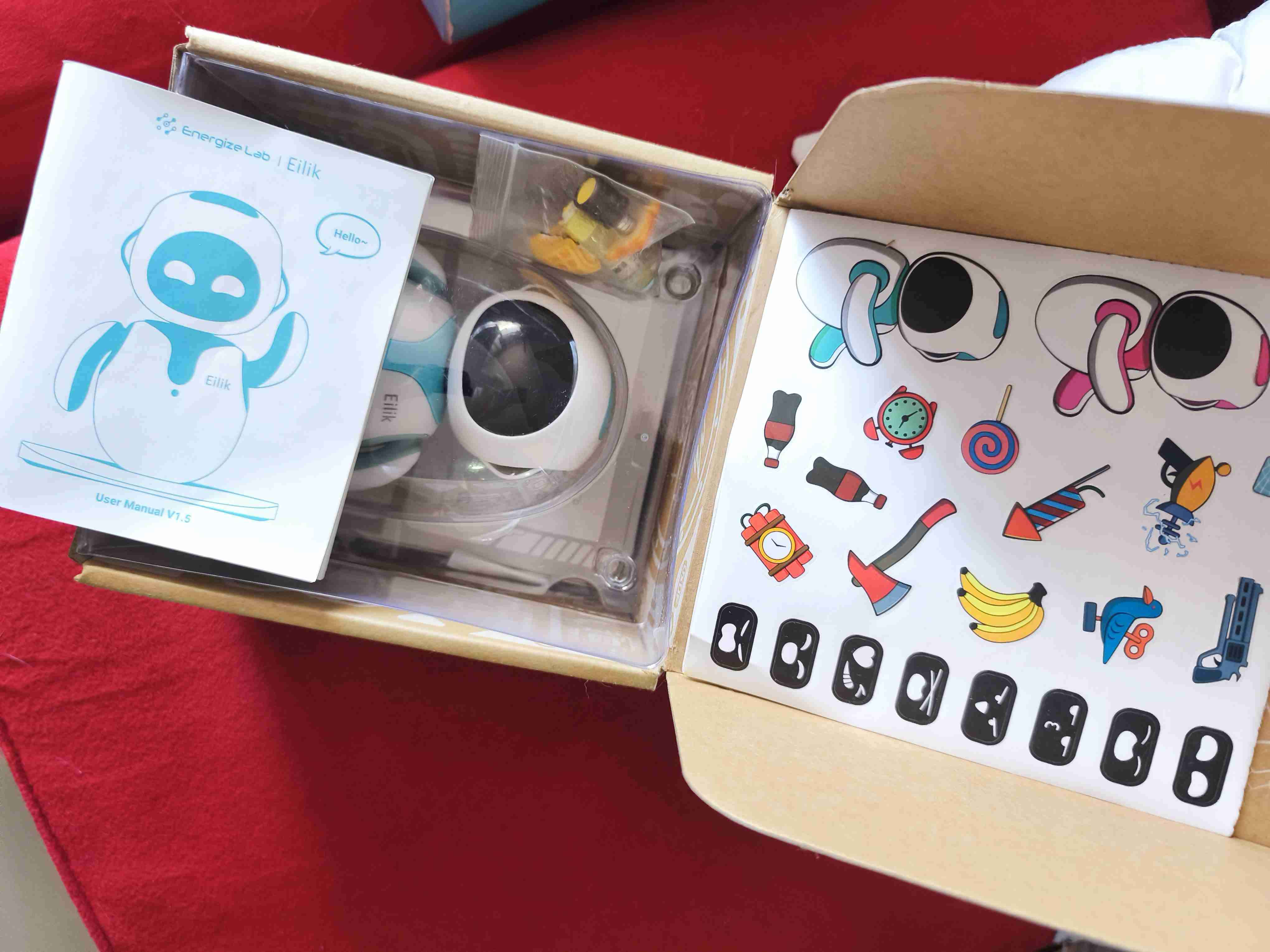 Robot interactivo Eilik nuevo