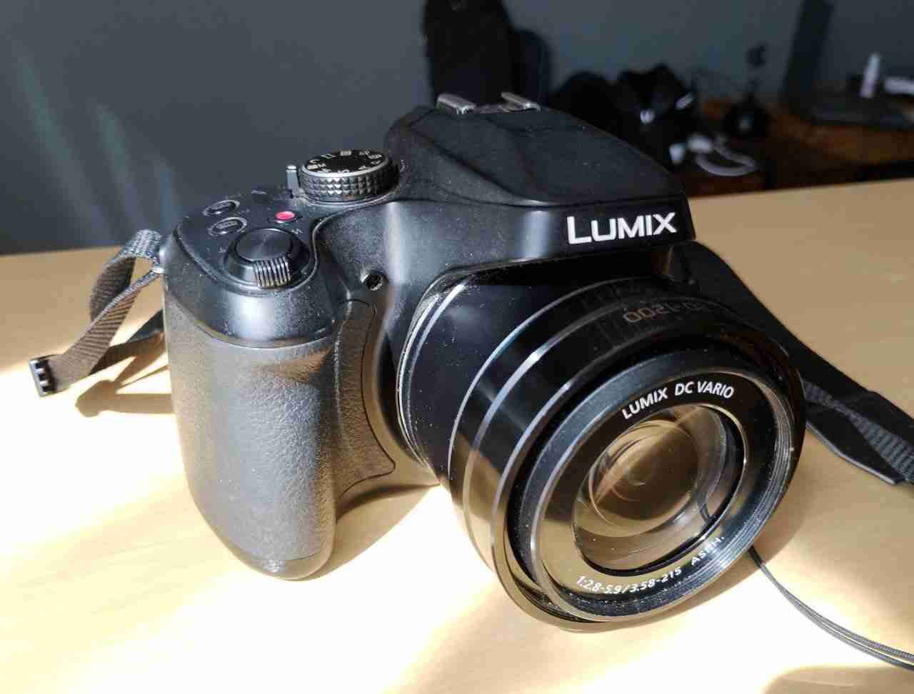 Cámara Panasonic Lumix fz80 - miniatura 4