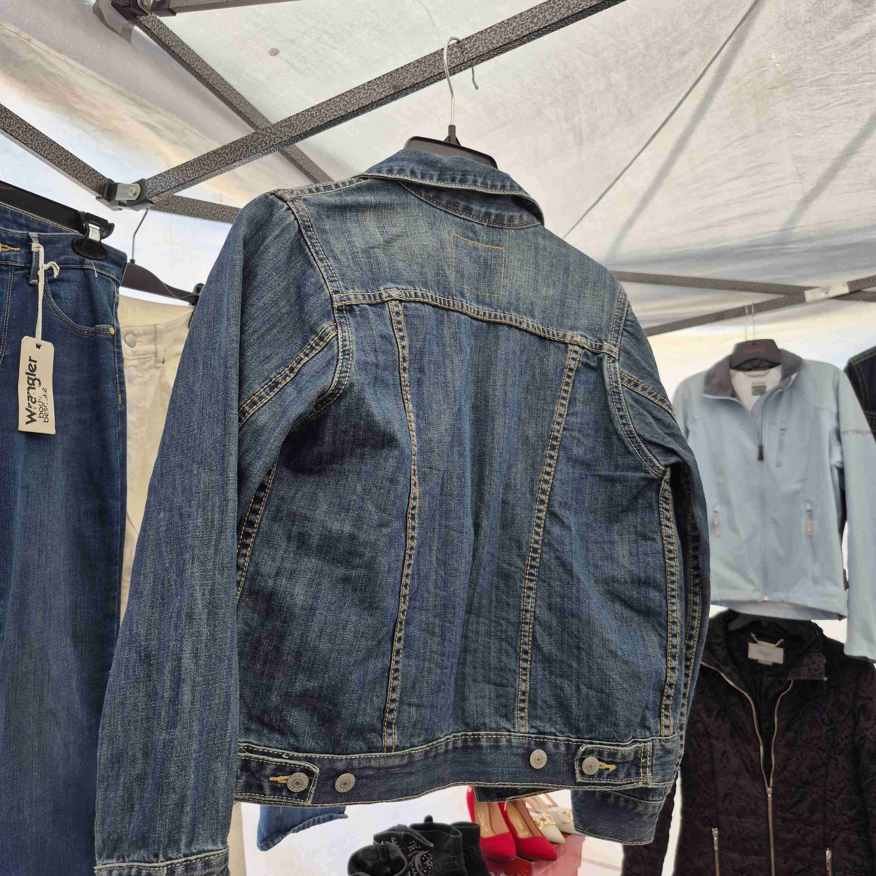 Chaqueta Levi’s denim azul (talla M) - miniatura 3