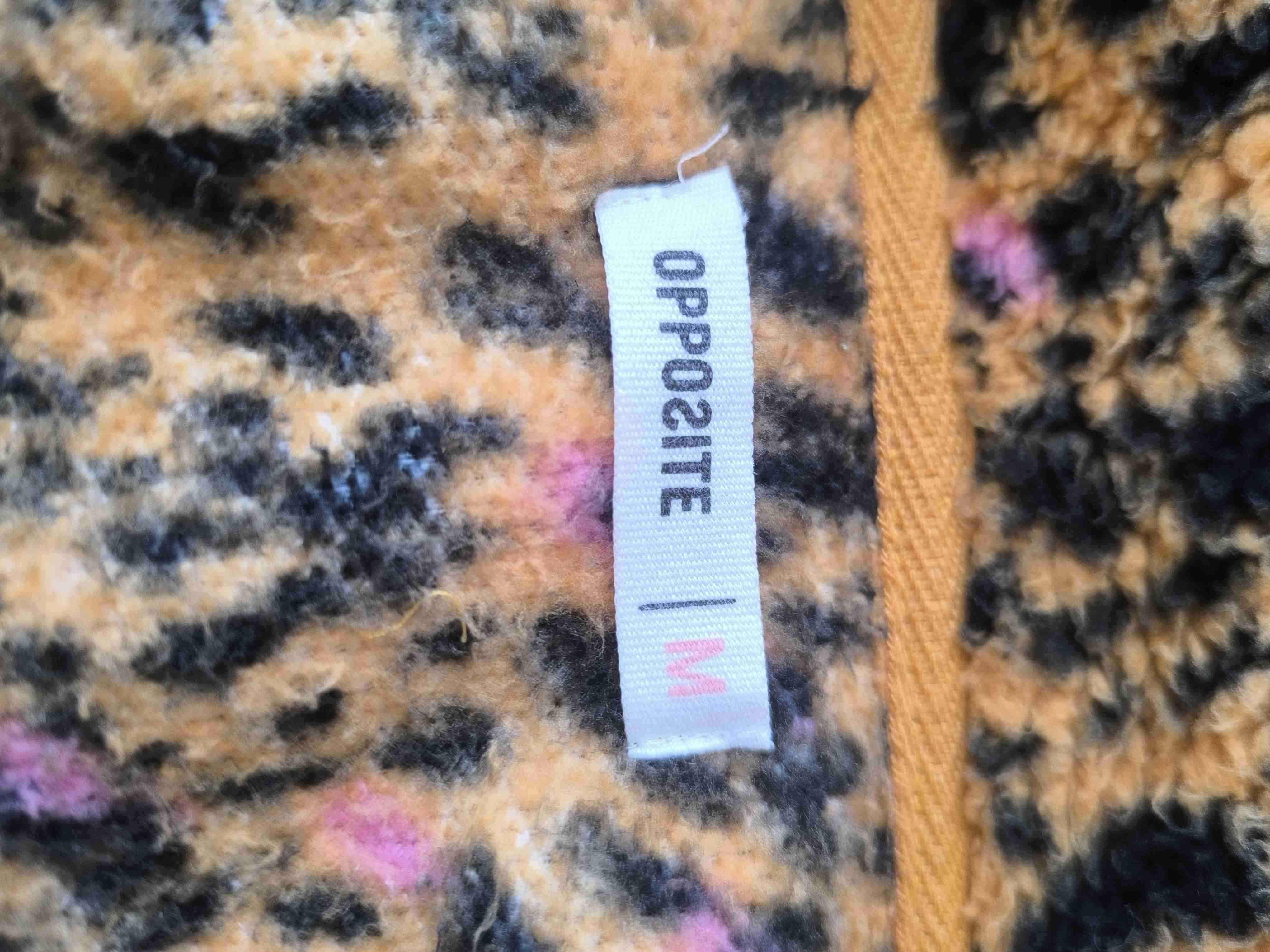 Chaqueta peluda estampado leopardo - miniatura 2