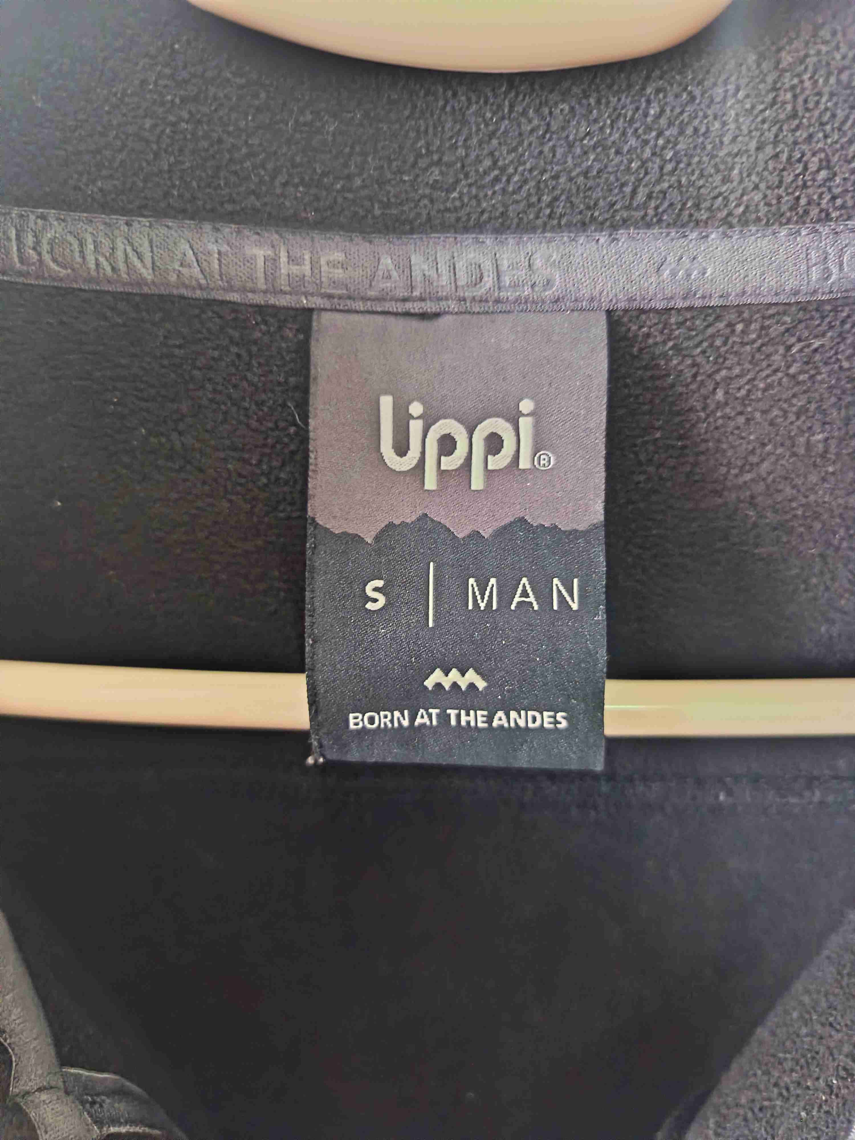 Polar negro Lippi con cierre - 3