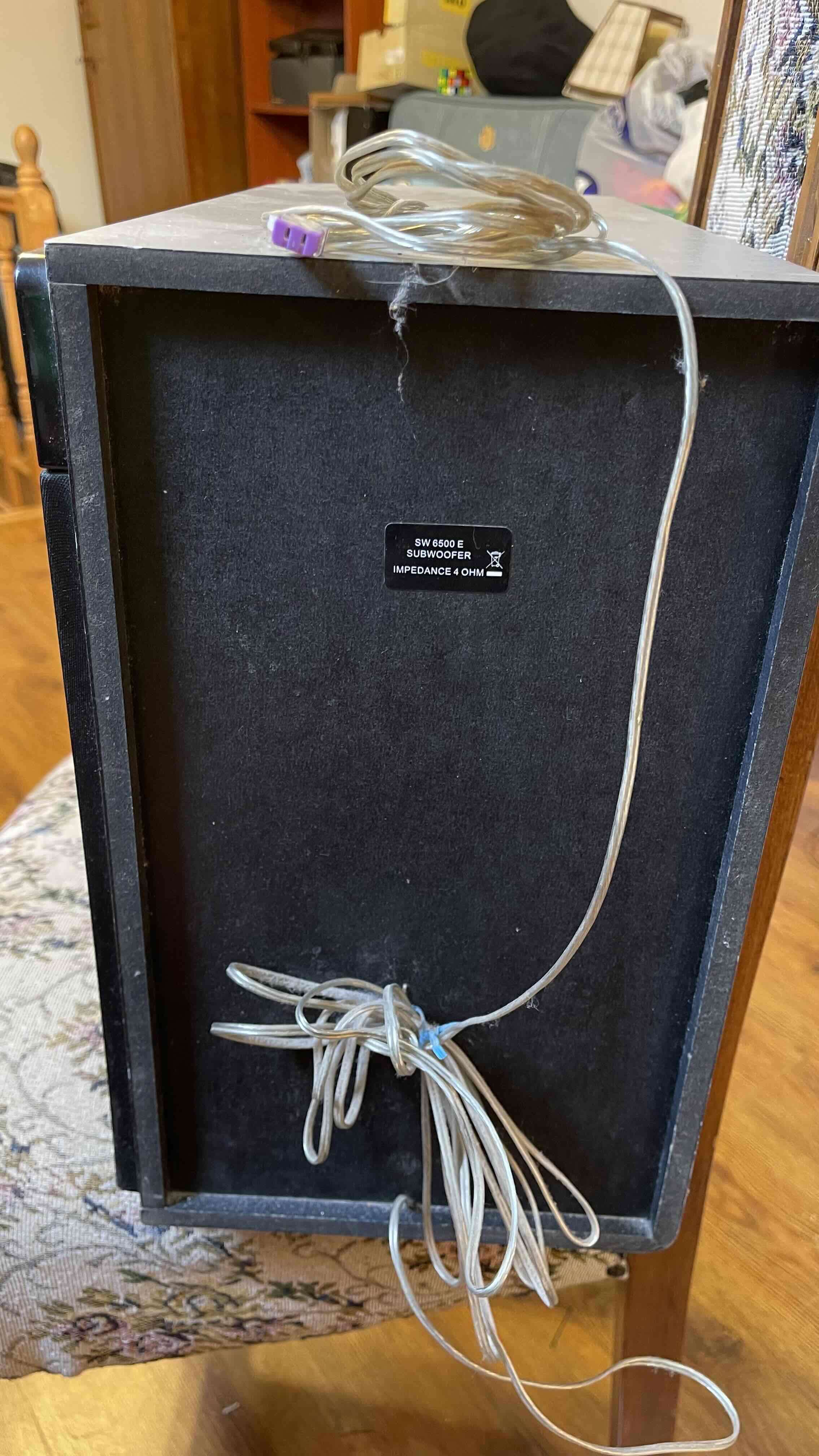 Subwoofer Philips negro - miniatura 3