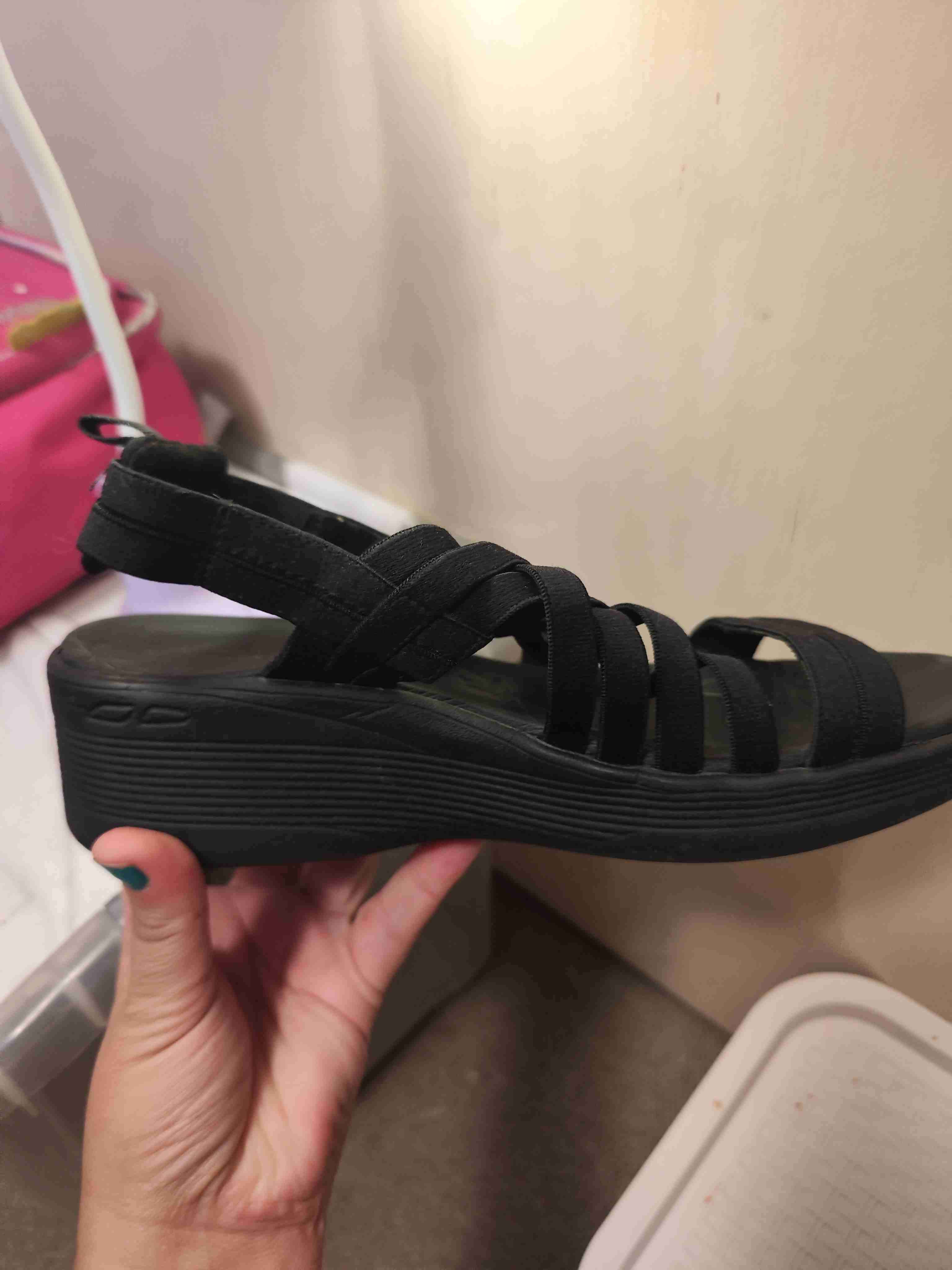 Sandalias negras de plataforma