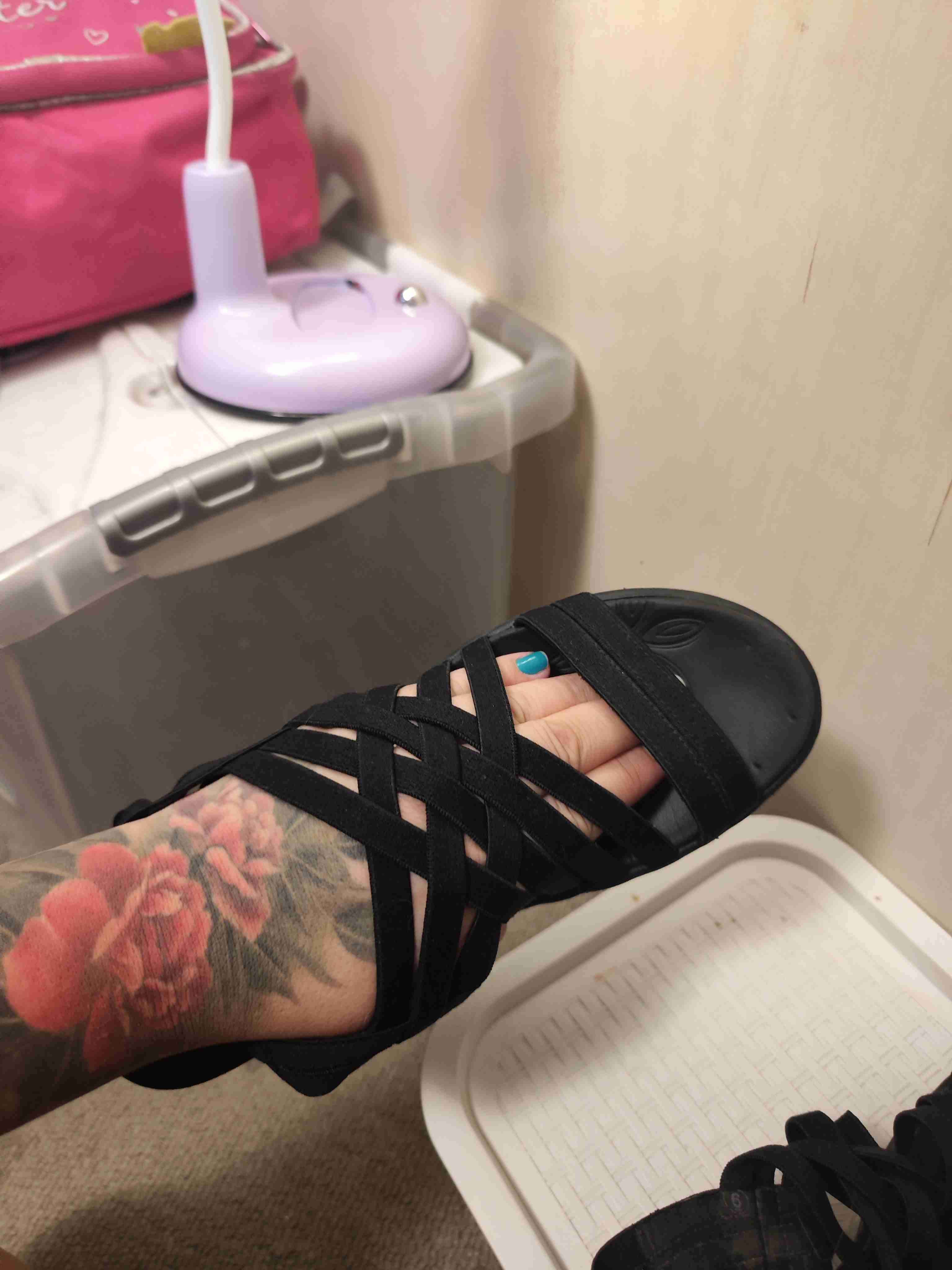 Sandalias negras de plataforma - miniatura 2