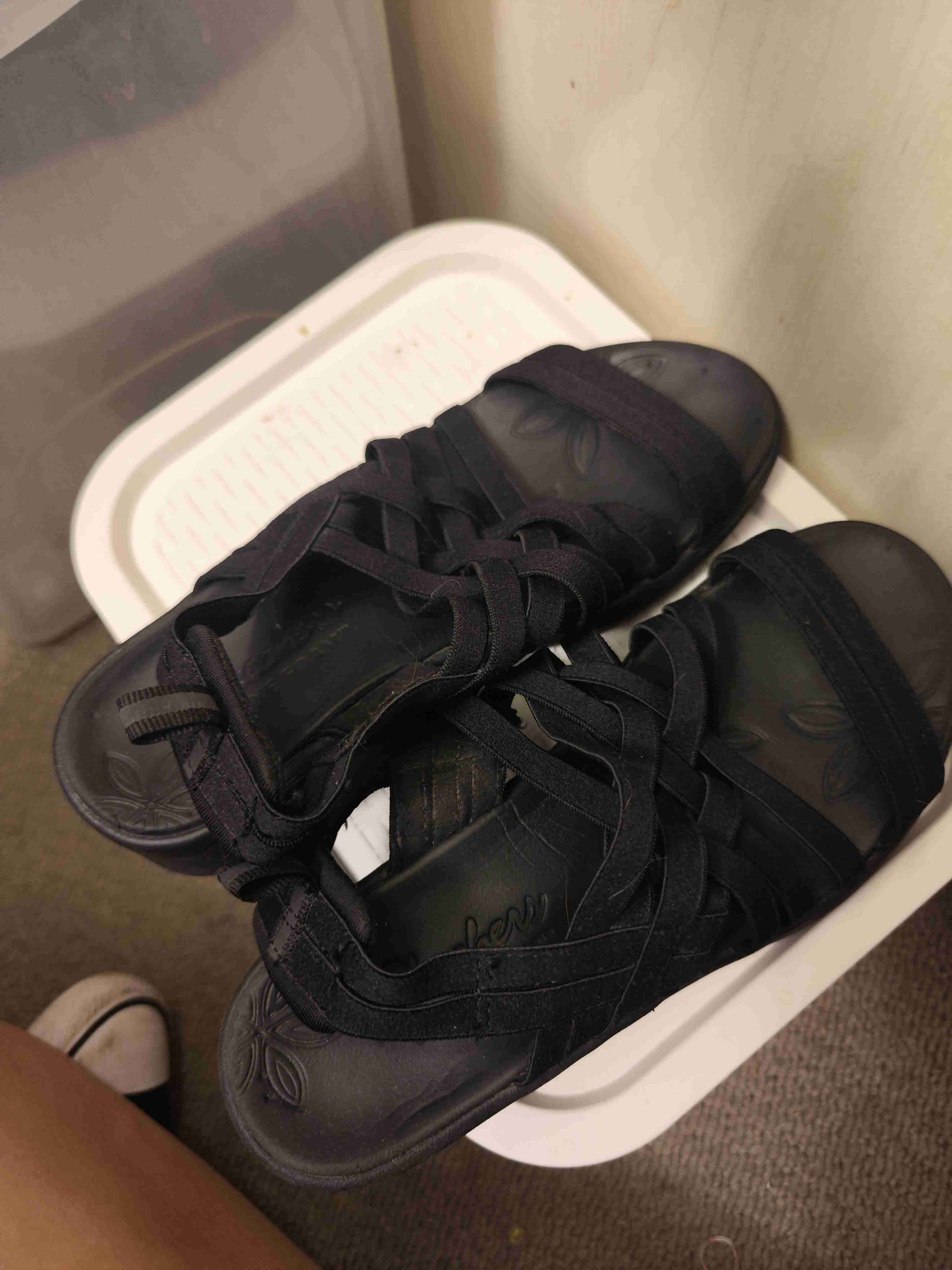 Sandalias negras de plataforma - miniatura 4