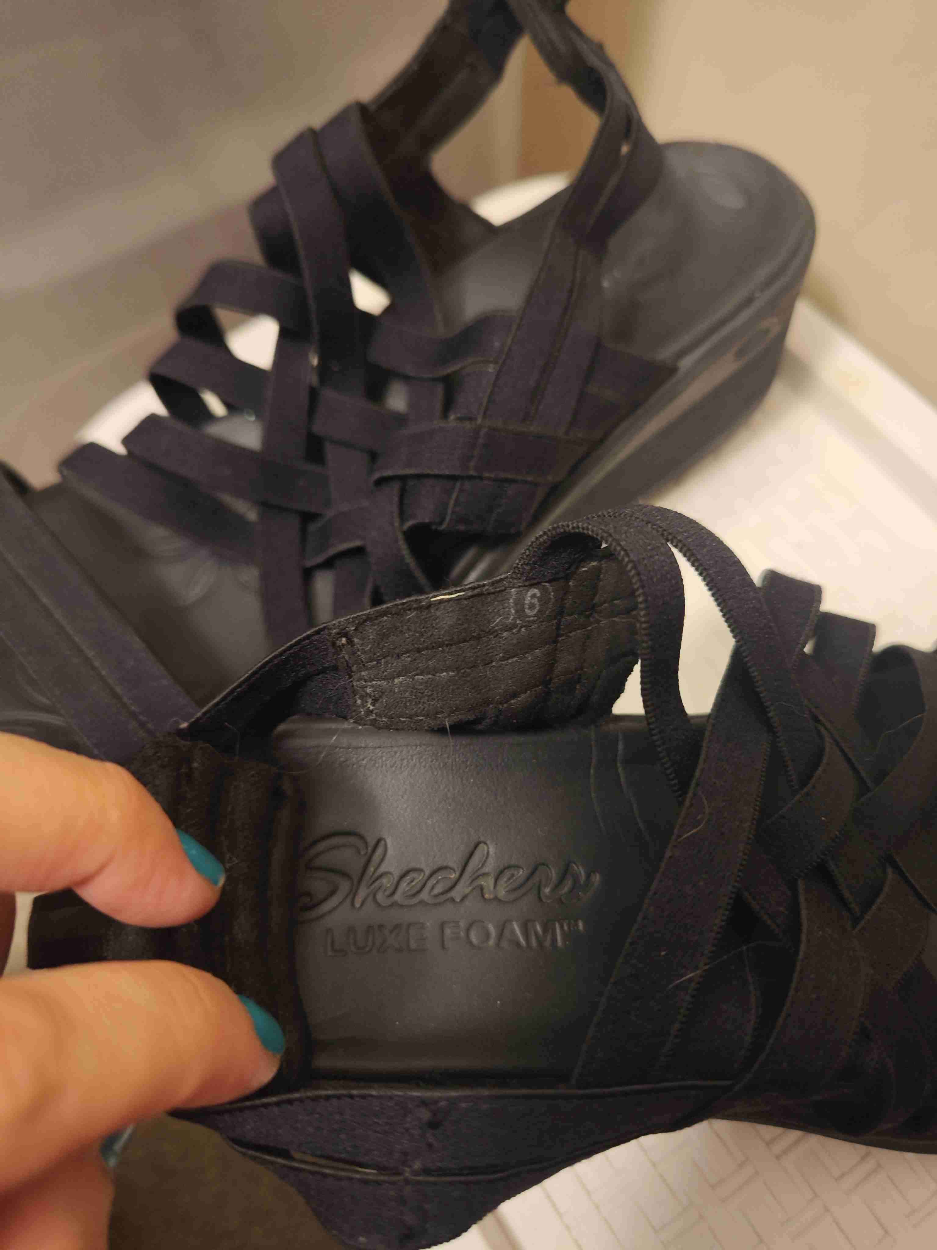 Sandalias negras de plataforma - miniatura 6