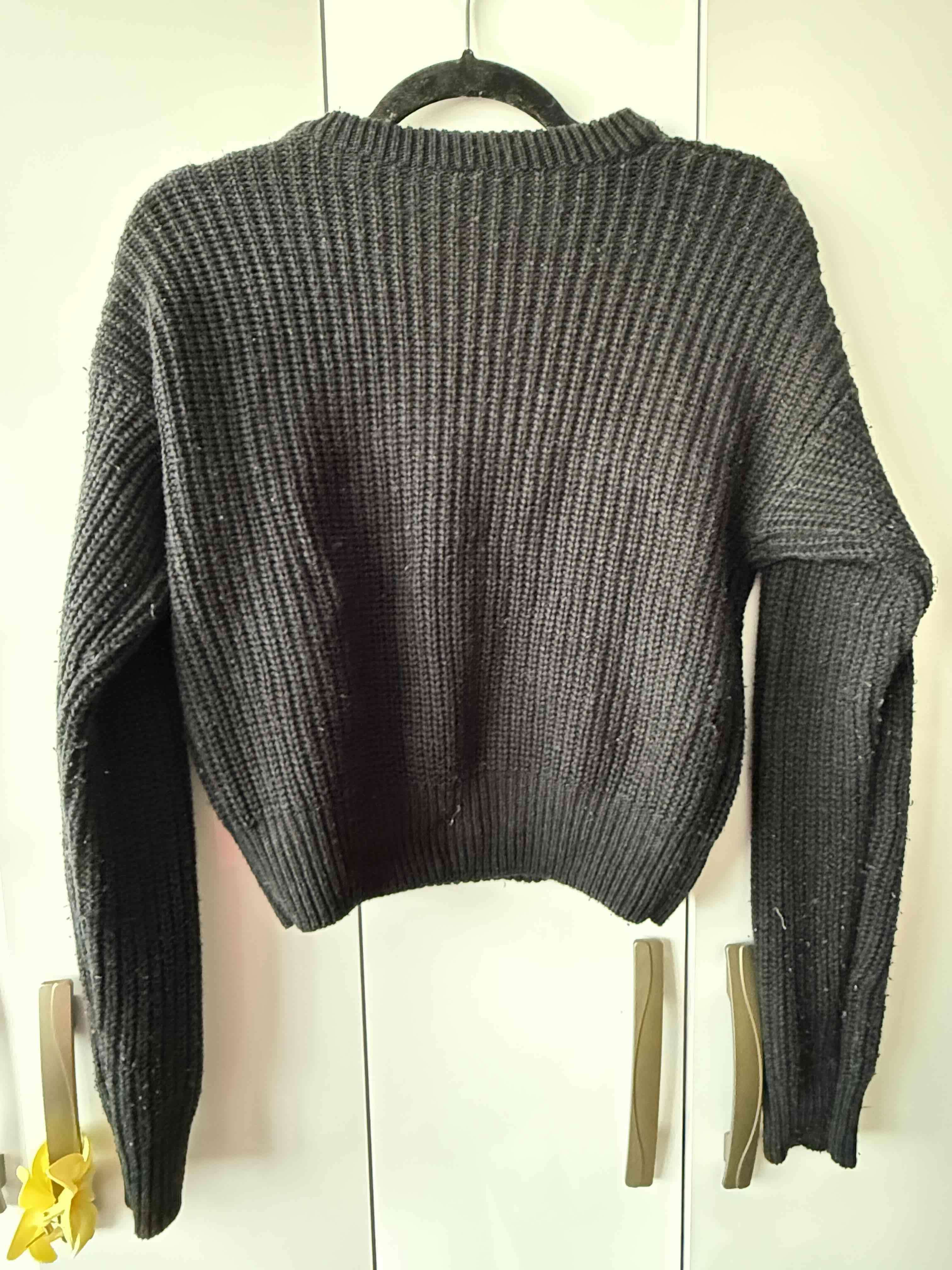 Suéter negro de lana - miniatura 2