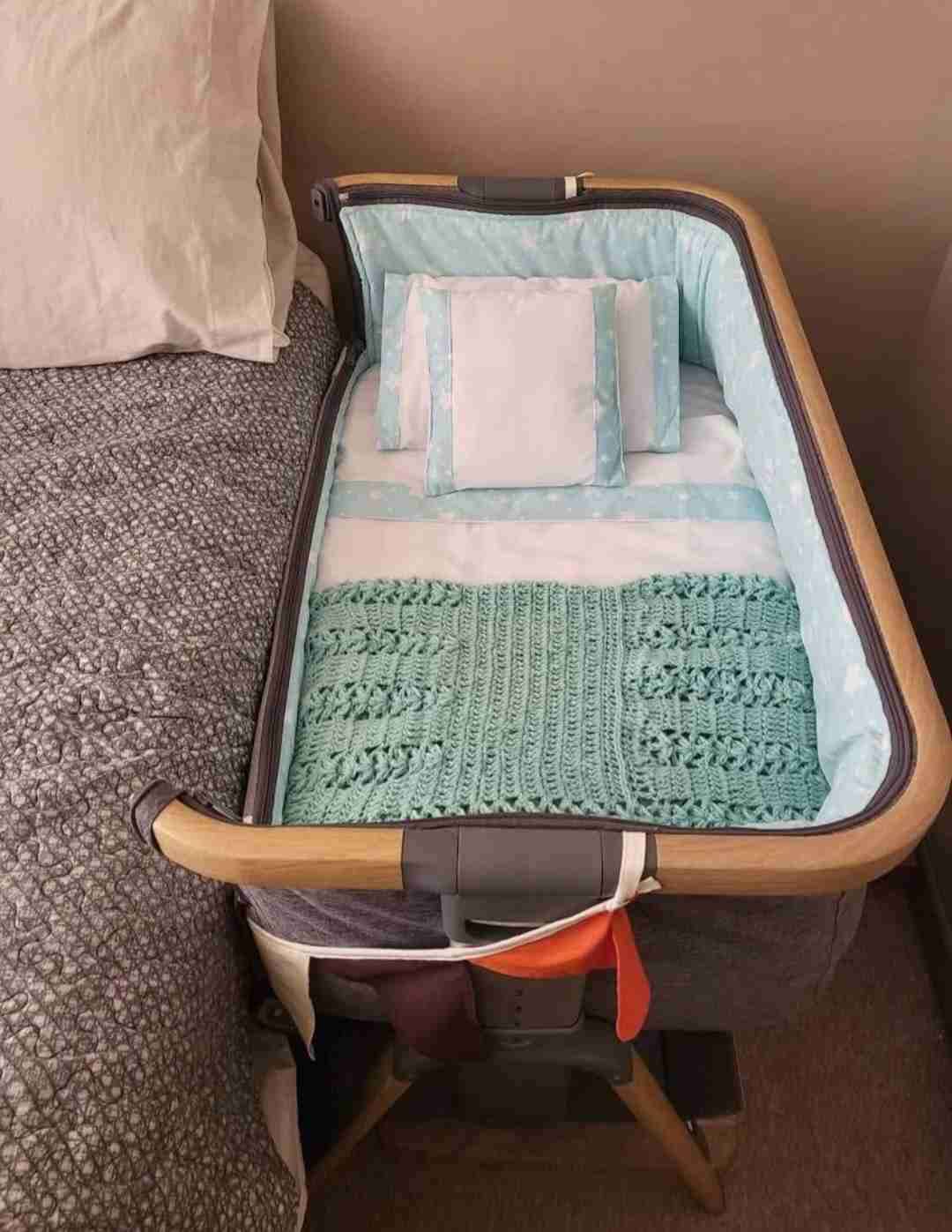 Cuna colecho azul cielo - 2