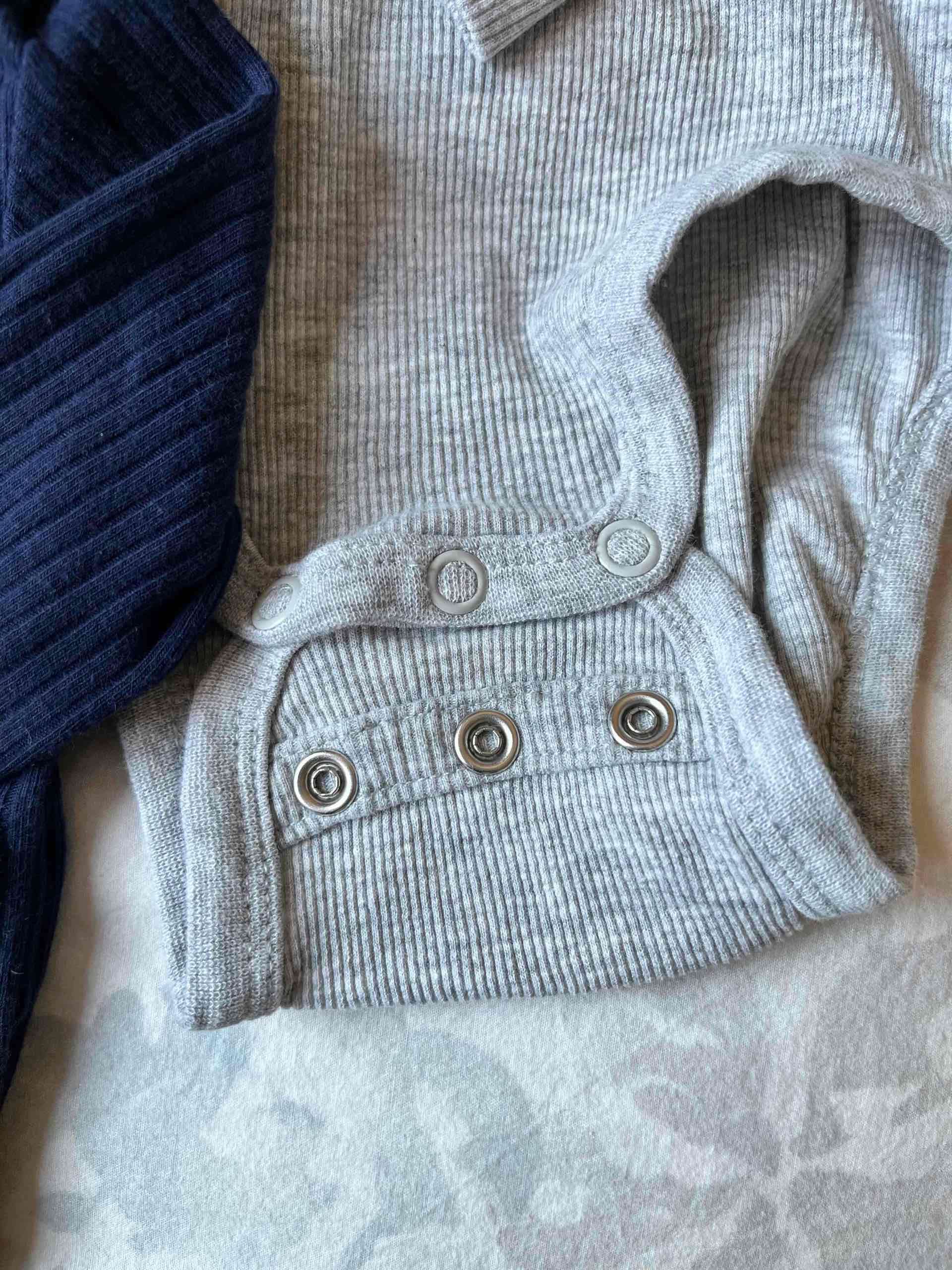 Conjunto 6 bodies bebé variados - miniatura 2
