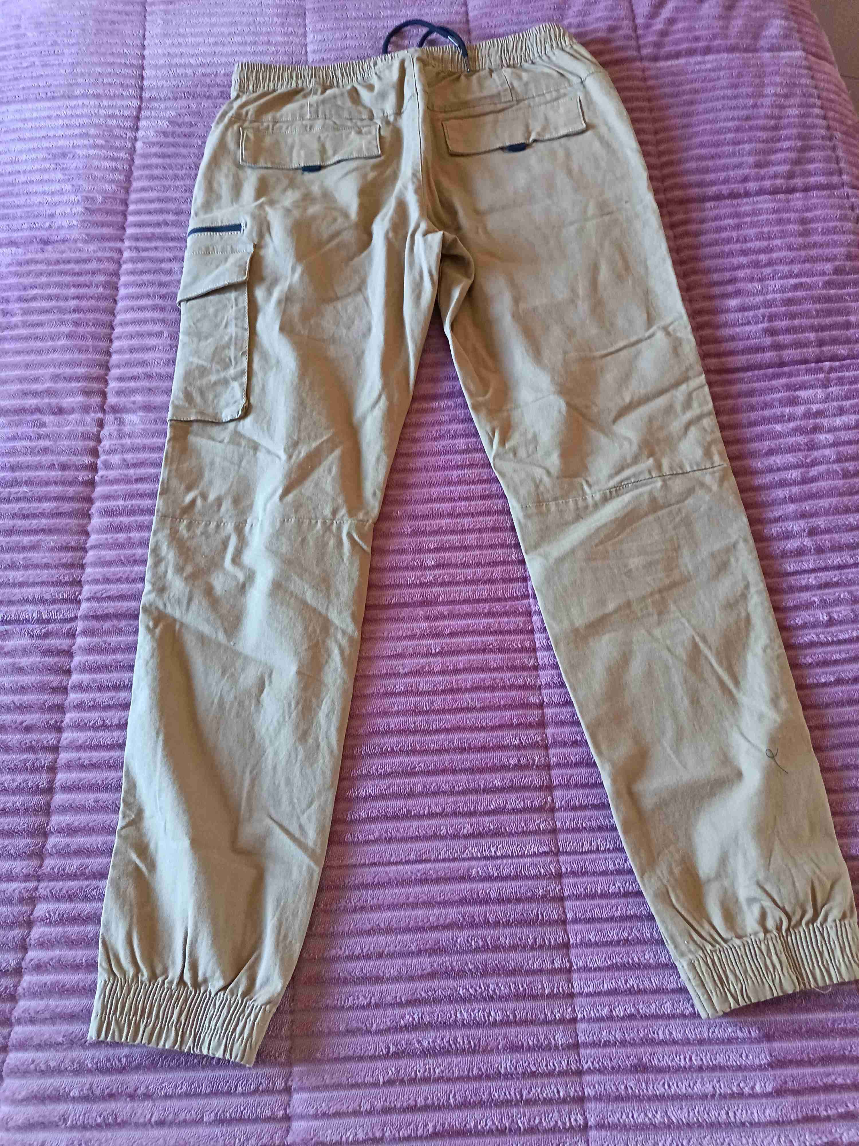 Pantalón cargo beige para hombre - 2