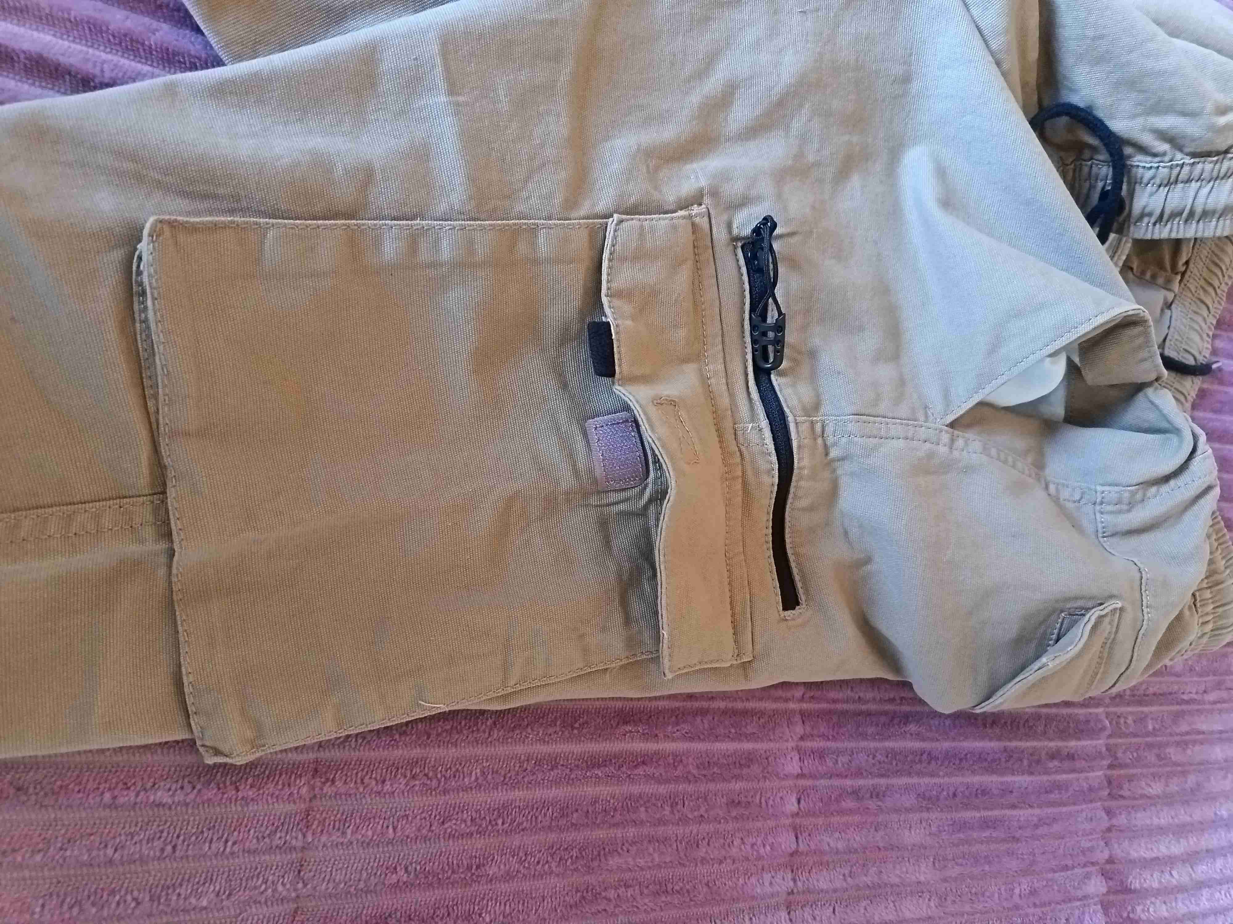 Pantalón cargo beige para hombre - 4