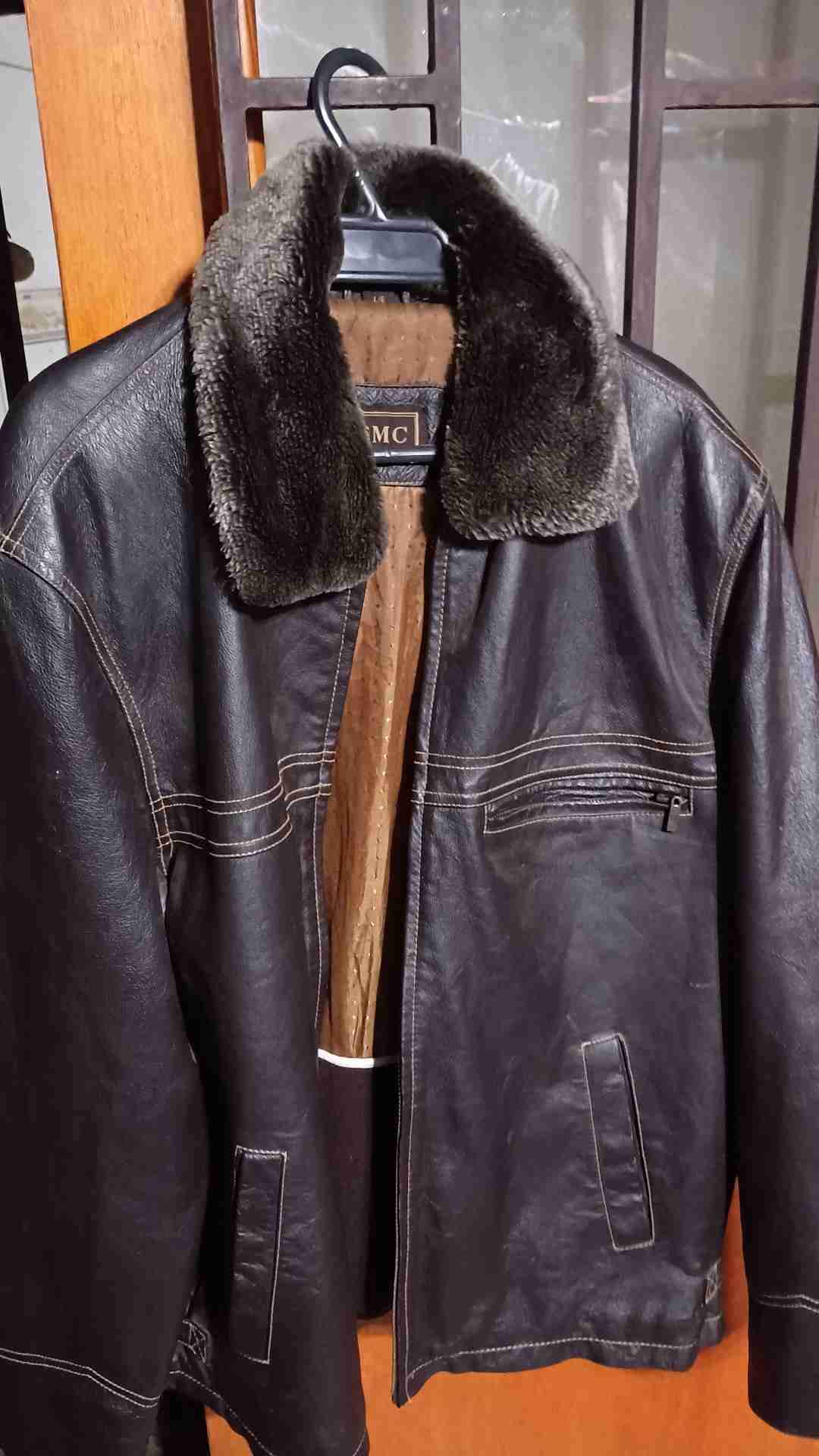 Chaqueta de cuero con forro de piel - miniatura 3