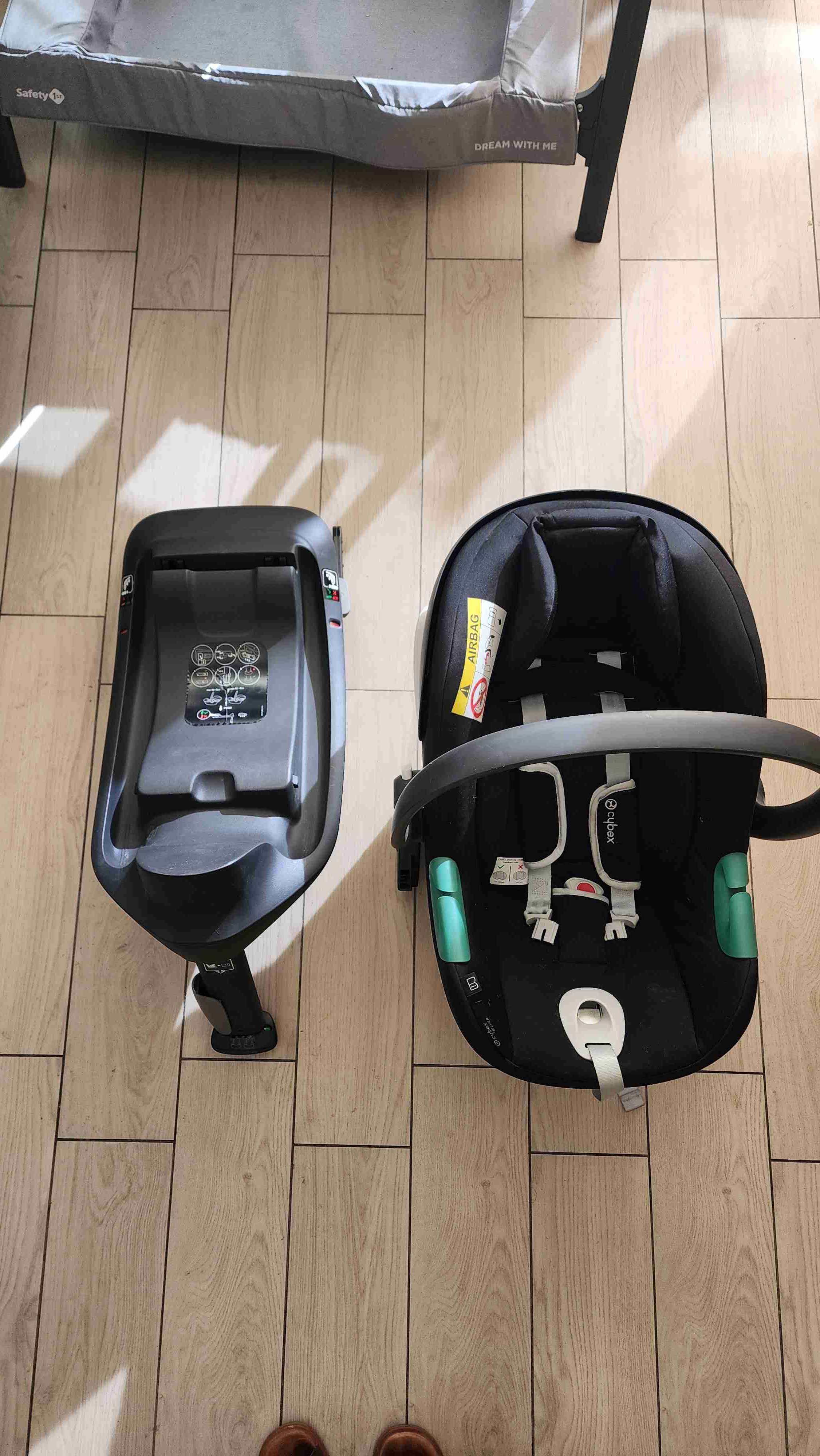 Silla de auto con base Cybex
