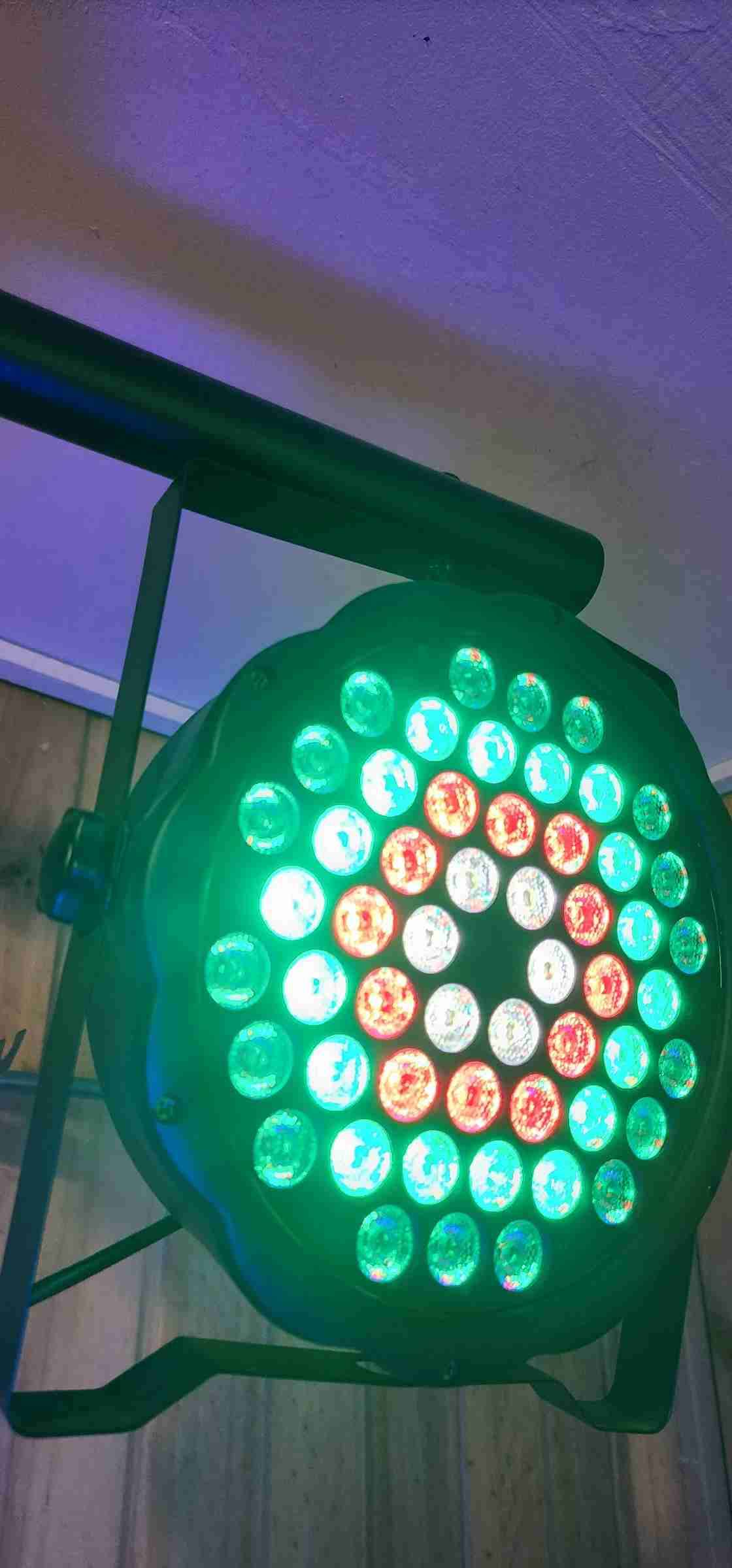 Tripode LEDS para eventos - miniatura 4