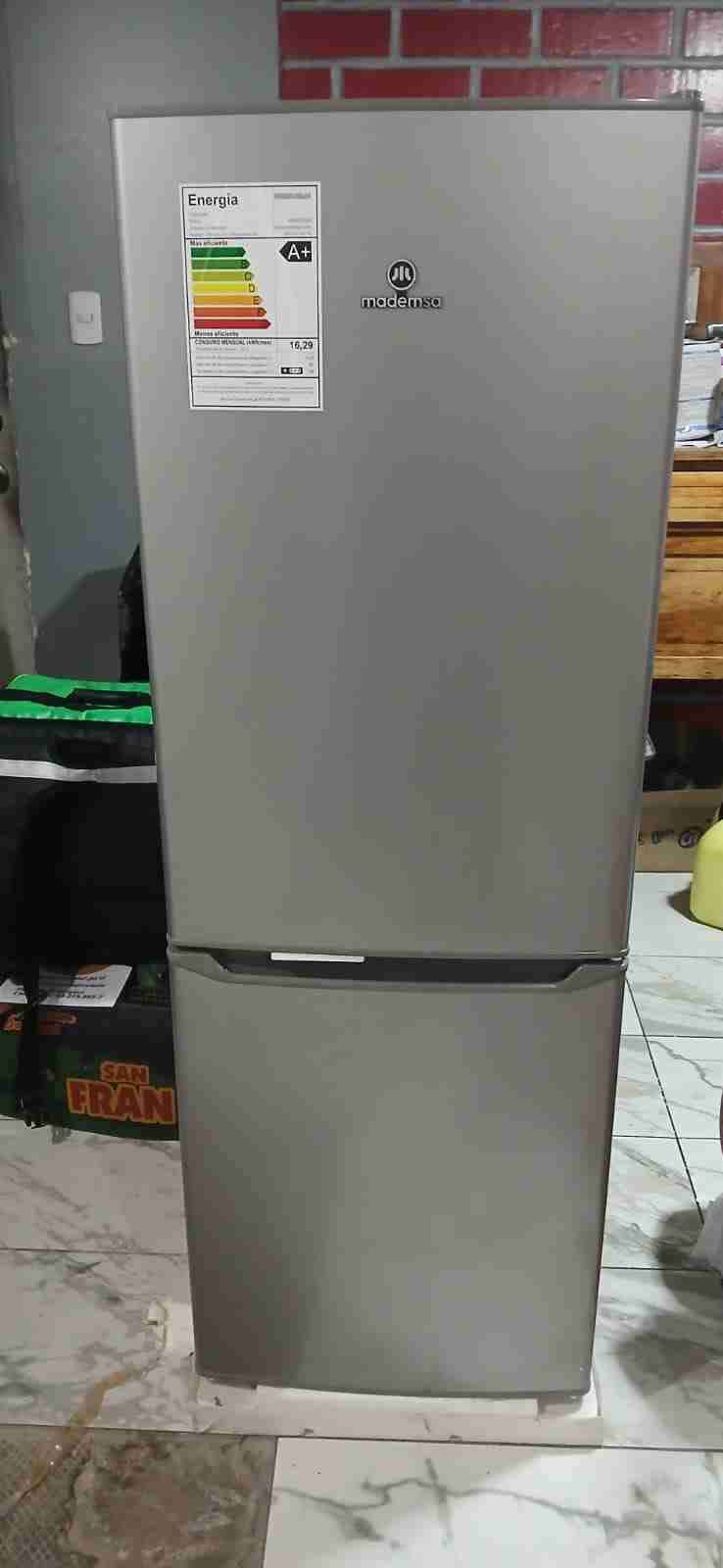 Refrigerador Mademsa nuevo - miniatura 4