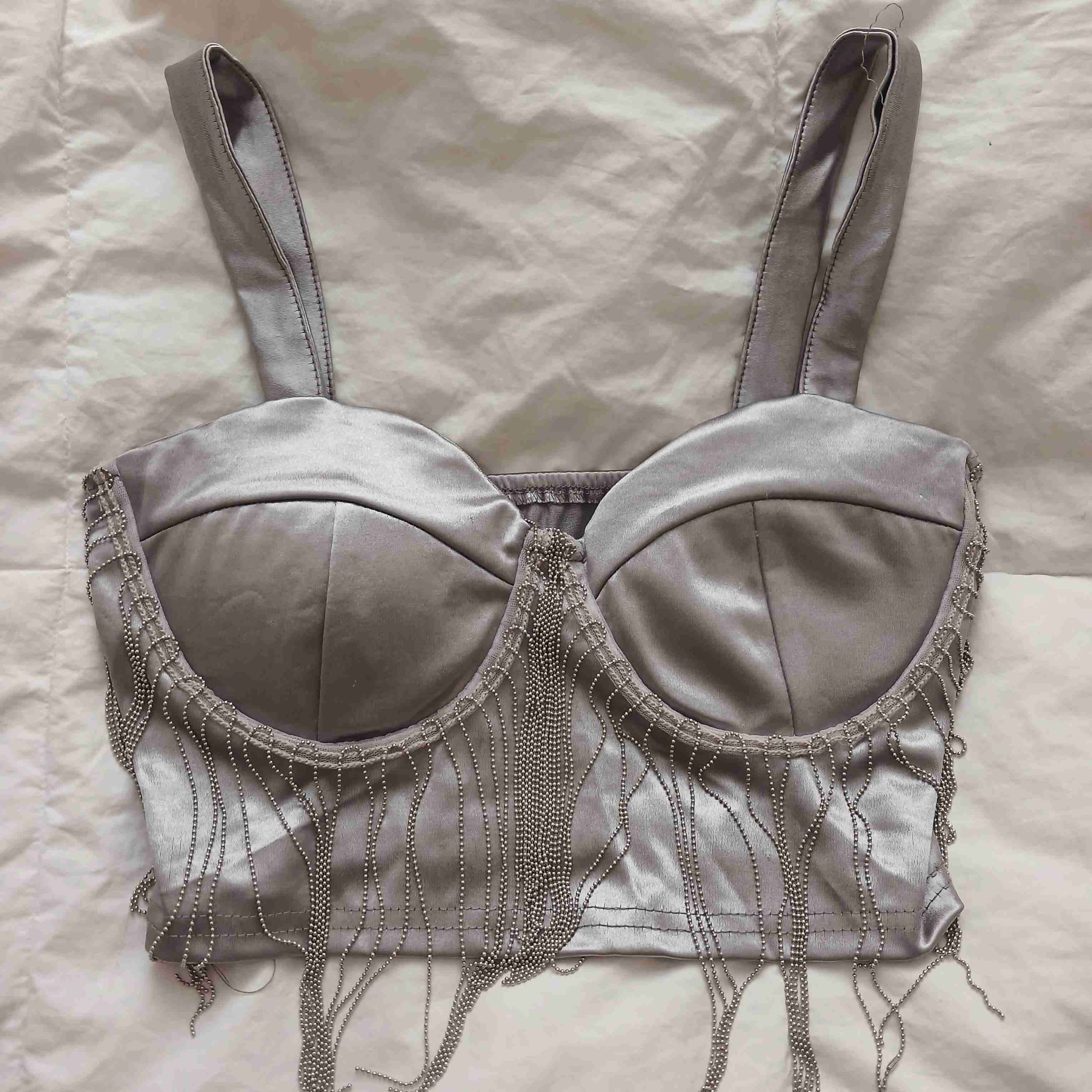 Top corset gris con flequillos - miniatura 2