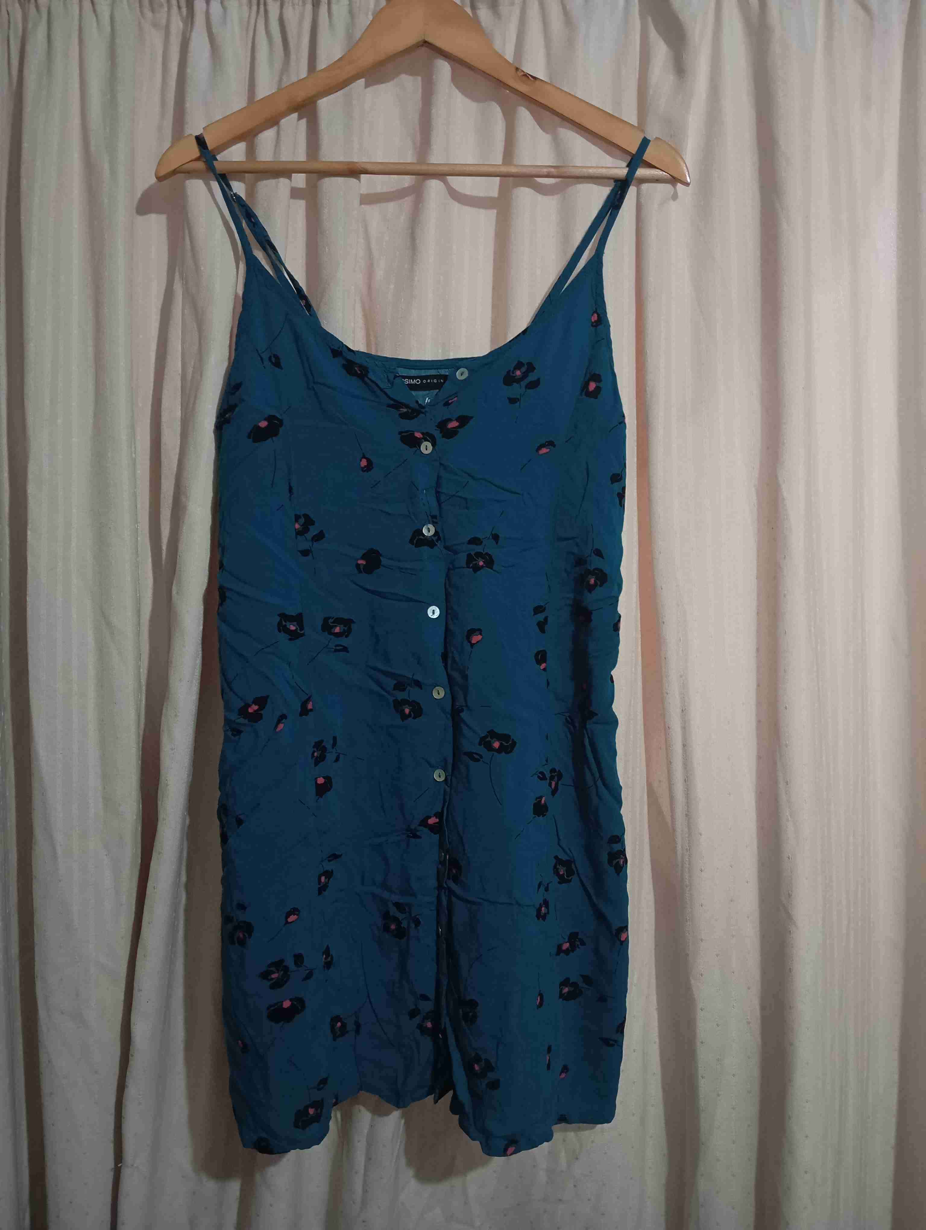 Vestido verde con tirantes